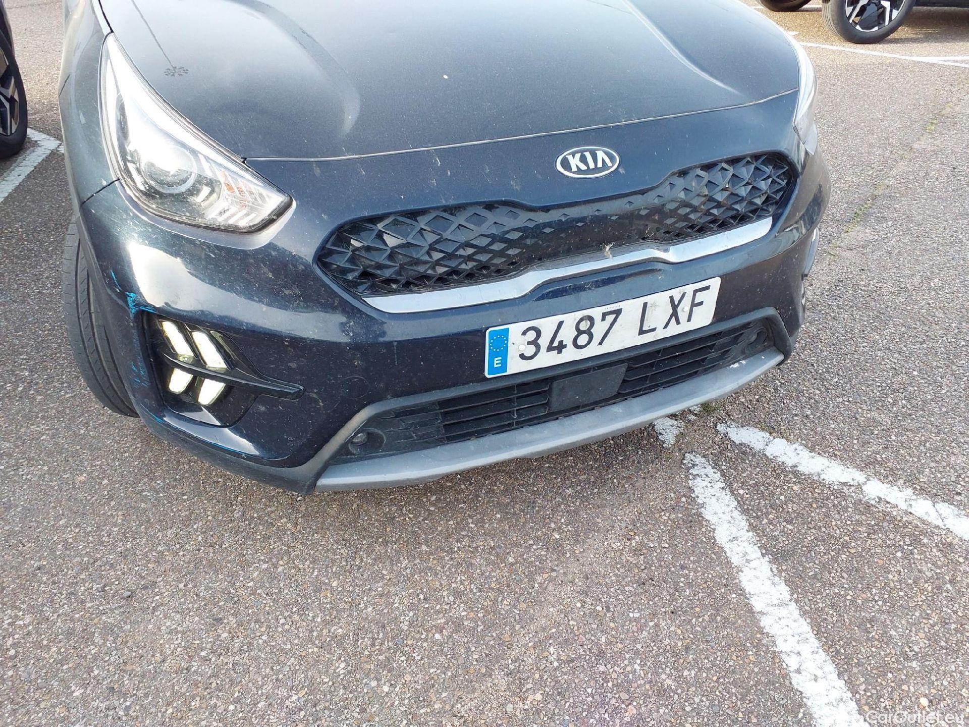  KIA  Niro KIA  / 2019 / 5P / crossover 1.6 GDi HEV 104kW (141CV) Drive #21