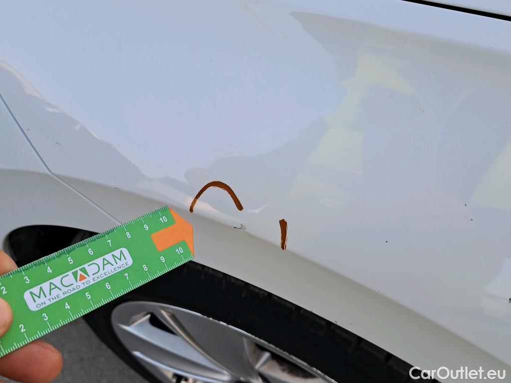  Volkswagen  Golf  VIII Berlina 2.0 TDI 115CV MT6 E6dT #8