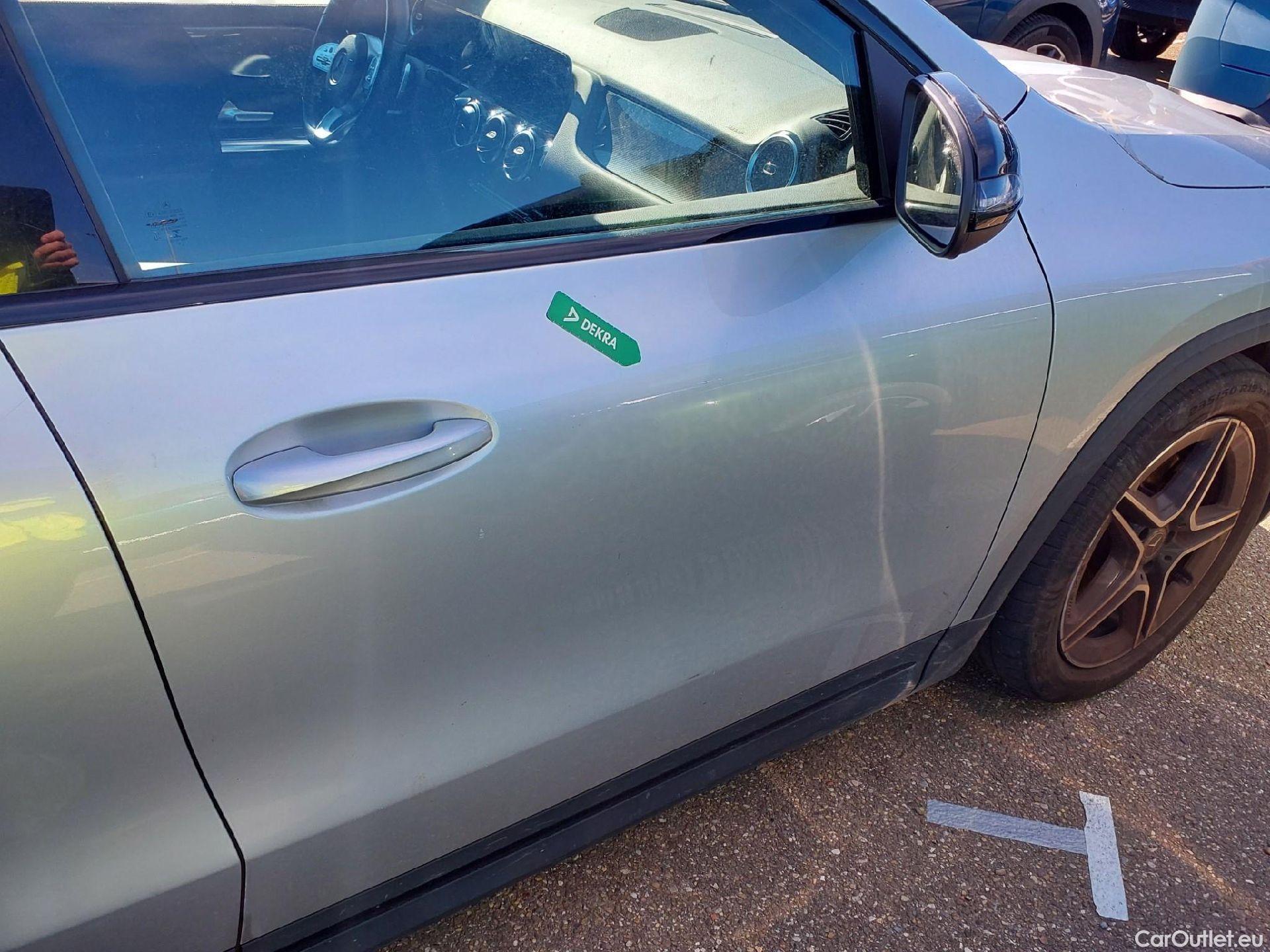  Mercedes  GLA MERCEDES-BENZ  / 2020 / 5P / todoterreno  200 D (AC) #13