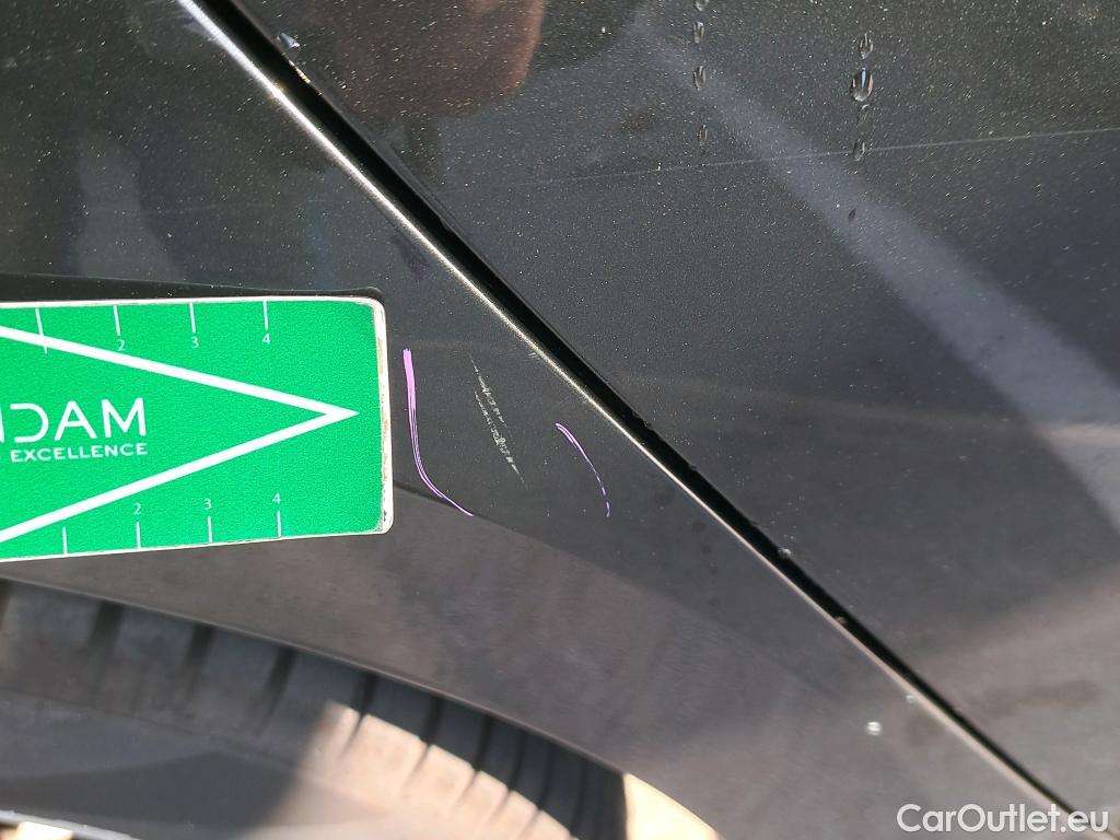  Volkswagen  Passat VOLKSWAGEN  / 2019 / 5P / familiar Variant Executive 1.5 TSI 110kW (150CV) #12