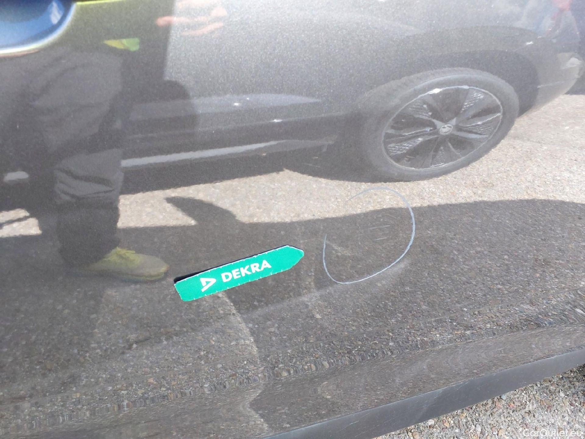  DS  DS7 DS DS 7 Crossback / 2017 / 5P / todoterreno BlueHDi DE 96kW (130CV) Auto. SO CHIC #18