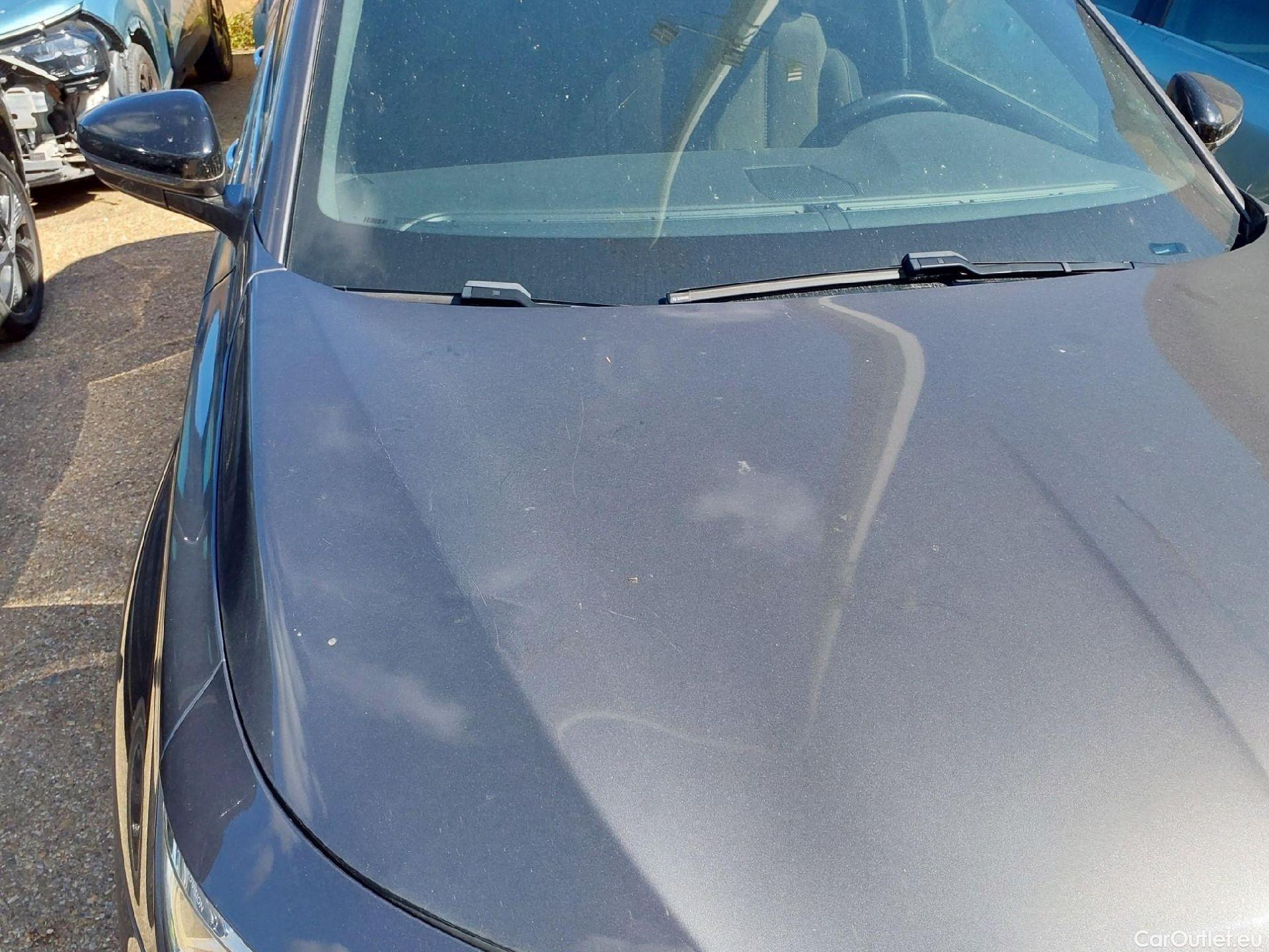  DS  DS7 DS DS 7 Crossback / 2017 / 5P / todoterreno BlueHDi DE 96kW (130CV) Auto. SO CHIC #3