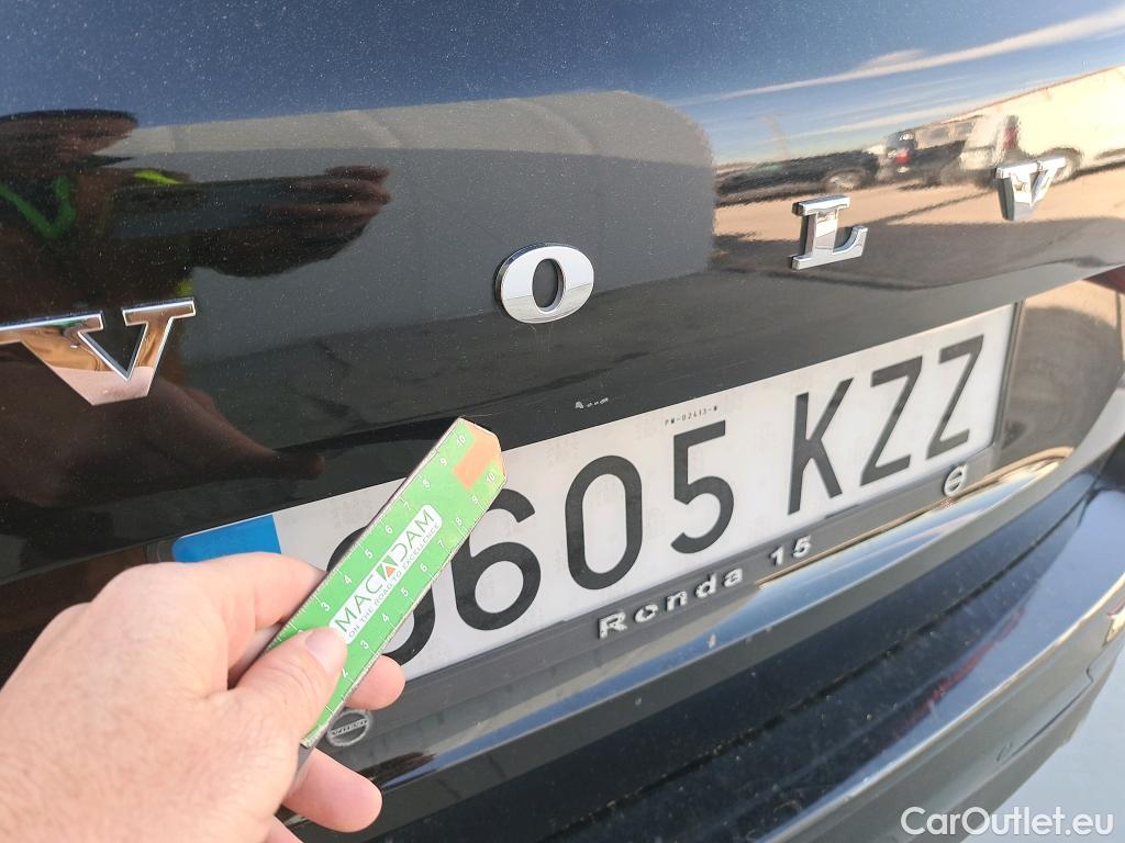  Volvo  XC60 VOLVO  / 2017 / 5P / todoterreno 2.0 B4 D4 AWD Business Plus Auto #2