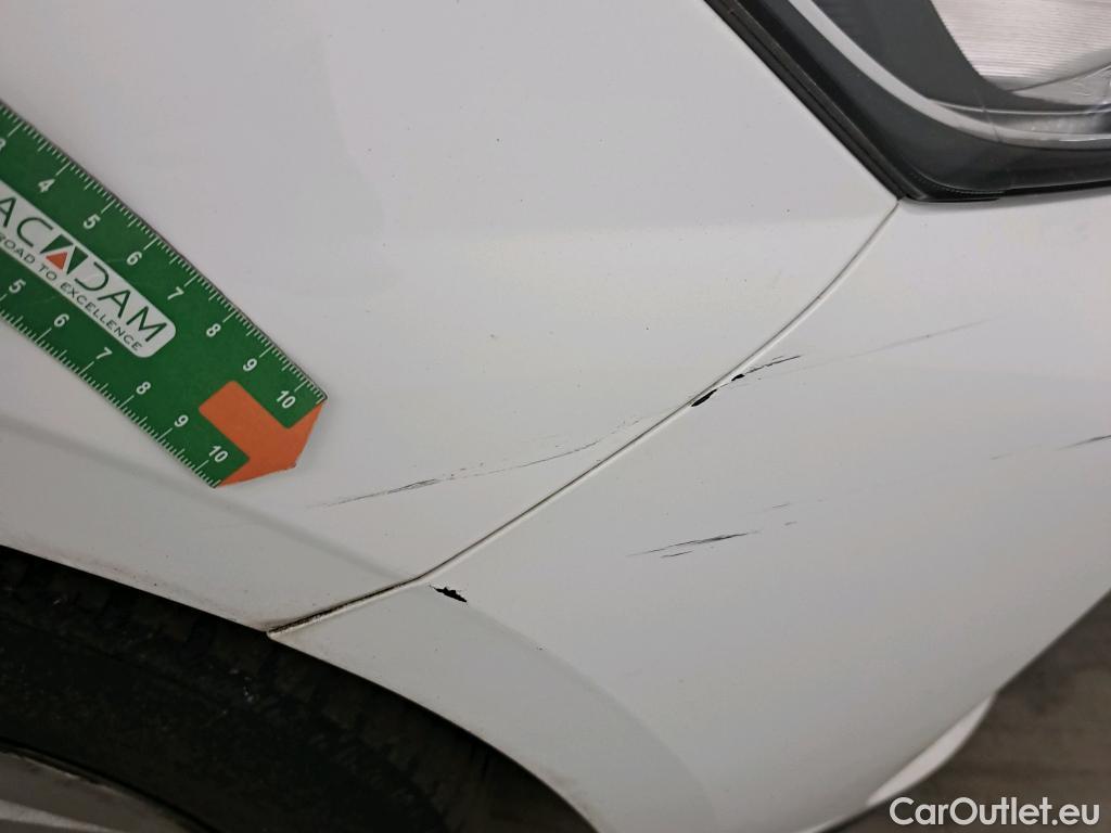  Hyundai  i20 HYUNDAI  / 2020 / 5P / berlina con portón 1.0 TGDI 74kW (100CV) 48V Essence #21