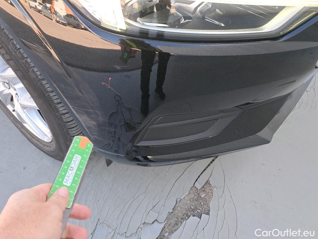  Volvo  XC60 VOLVO  / 2017 / 5P / todoterreno 2.0 B4 D4 AWD Business Plus Auto #5