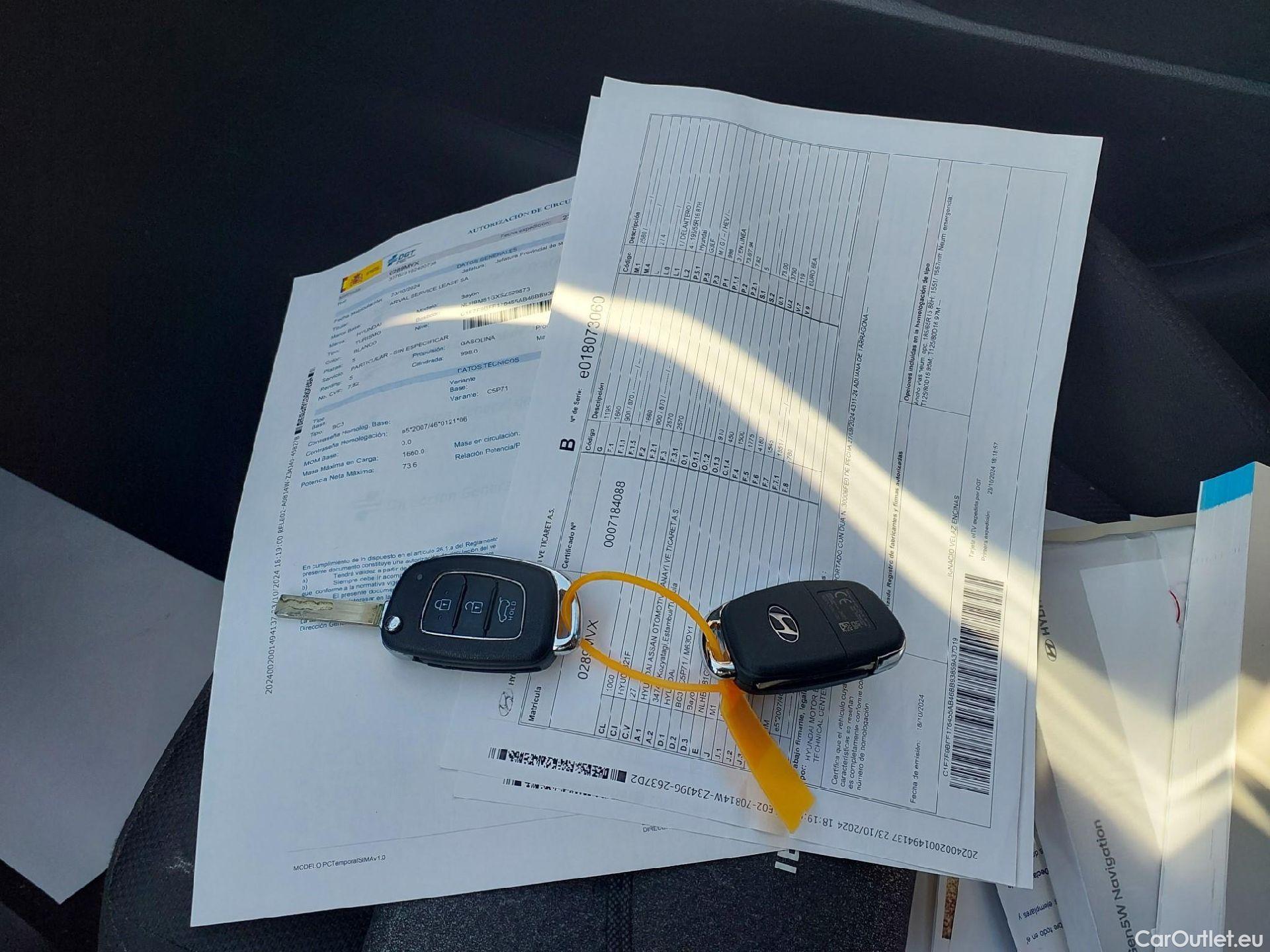  Hyundai  Bayon HYUNDAI  / 2024 / 5P / todoterreno 1.0 TGDI 74kW (100CV) 48V Klass #1