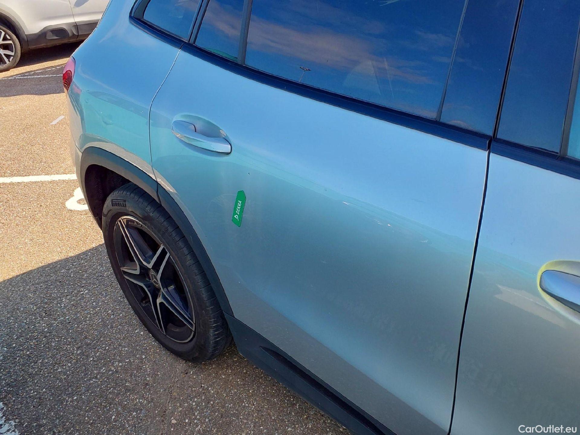  Mercedes  GLA MERCEDES-BENZ  / 2020 / 5P / todoterreno  200 D (AC) #12