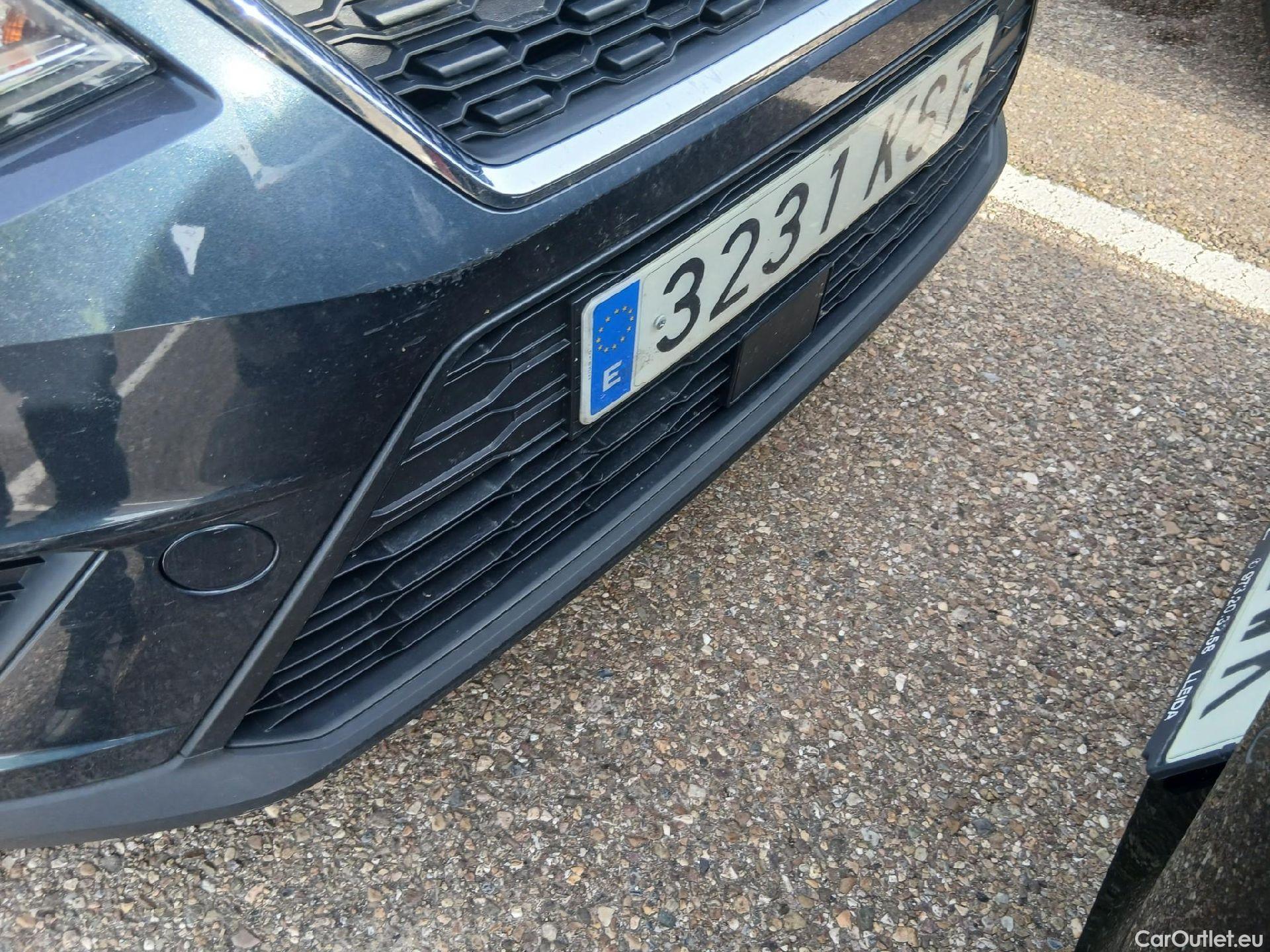  Seat  Arona SEAT  / 2017 / 5P / todoterreno 1.0 TSI 70kW (95CV) Style Ecomotive #8