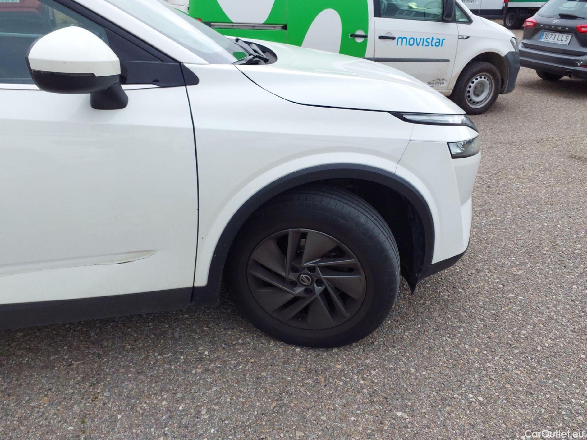  Nissan  Qashqai NISSAN  / 2021 / 5P / todoterreno DIG-T 116kW (158CV) mHEV Xtronic Acenta (AC2) #18