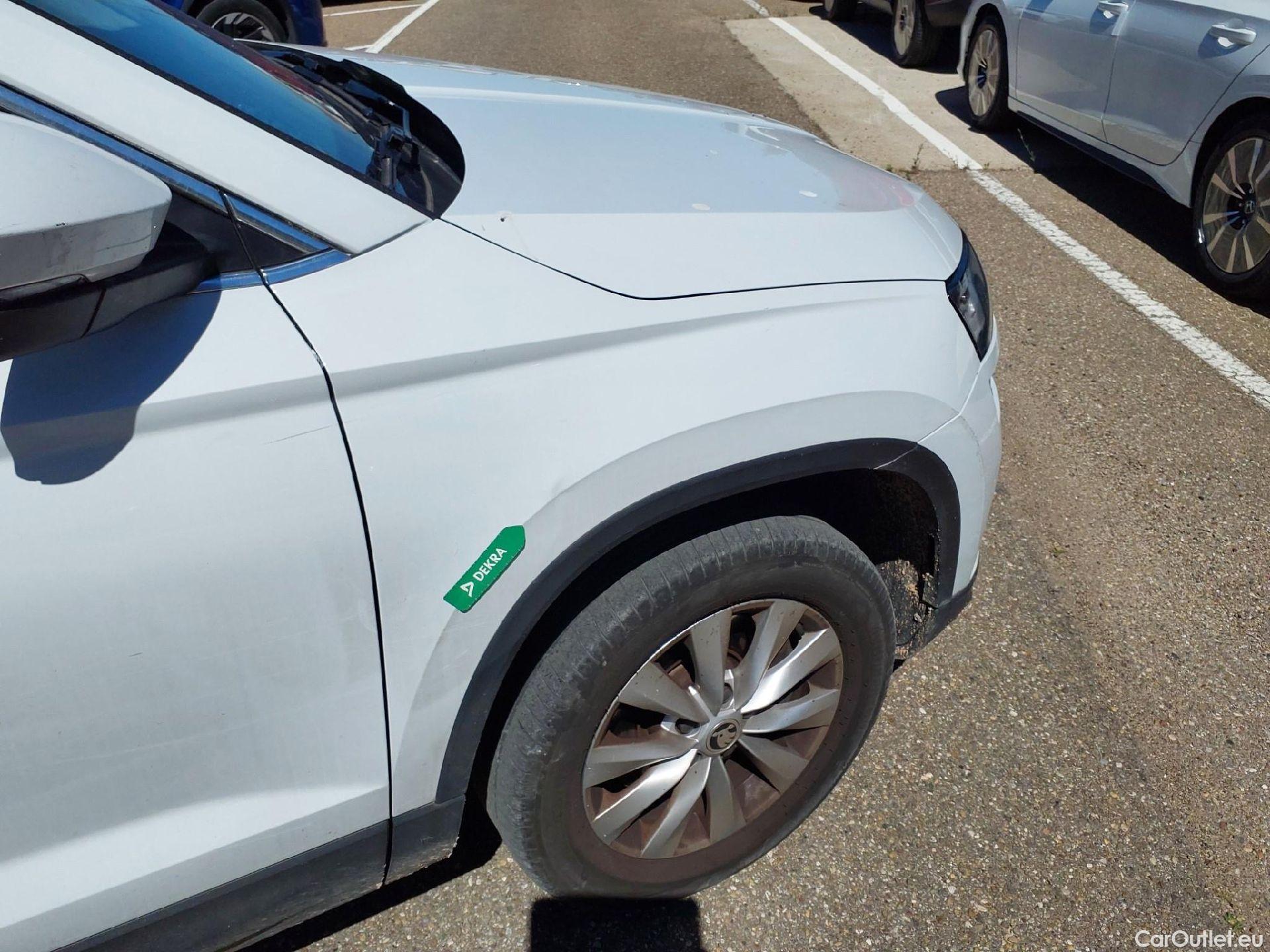  Skoda  Karoq SKODA  / 2021 / 5P / todoterreno 2.0 TDI 85kW (115CV) Ambition (AC) #29