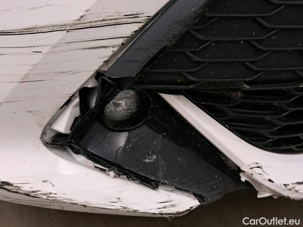  Toyota  Corolla TOYOTA  1.8 125H ACTIVE TECH E-CVT #30