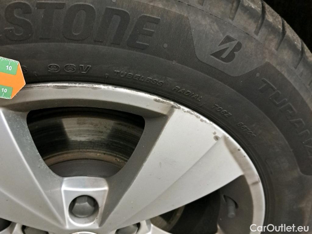  Skoda  Octavia SKODA  / 2020 / 5P / familiar Combi 2.0 TDI 85kW(115CV) Man Ambition #2