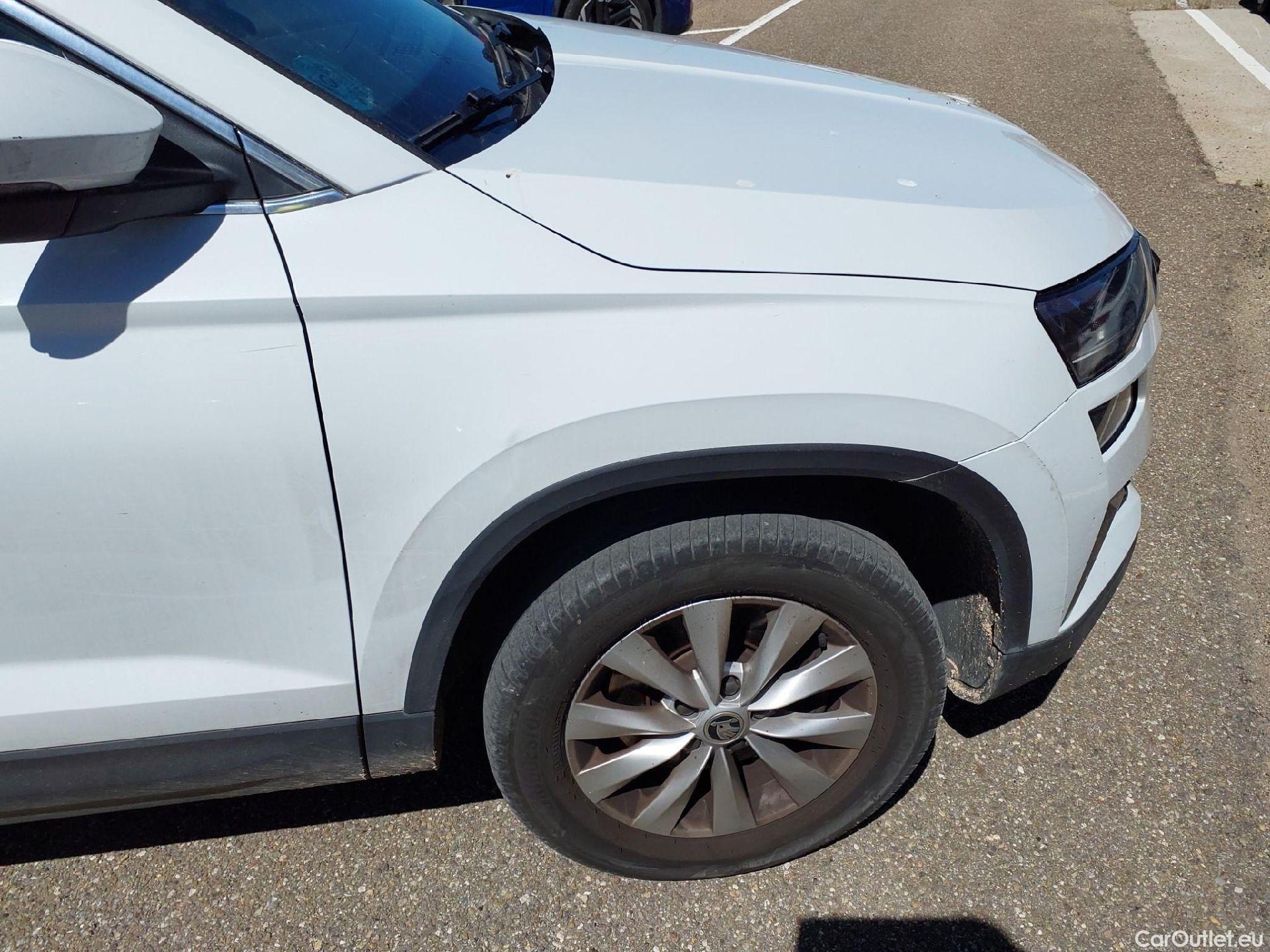  Skoda  Karoq SKODA  / 2021 / 5P / todoterreno 2.0 TDI 85kW (115CV) Ambition (AC) #31