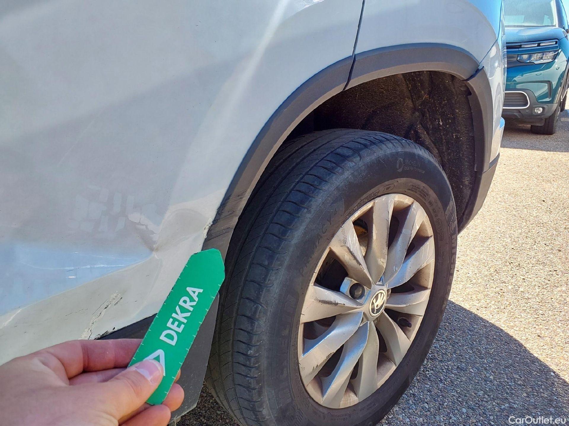  Skoda  Karoq SKODA  / 2021 / 5P / todoterreno 2.0 TDI 85kW (115CV) Ambition (AC) #10