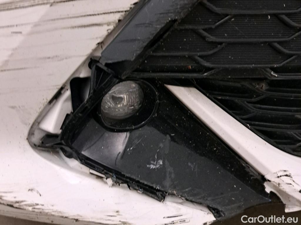  Toyota  Corolla TOYOTA  1.8 125H ACTIVE TECH E-CVT #31