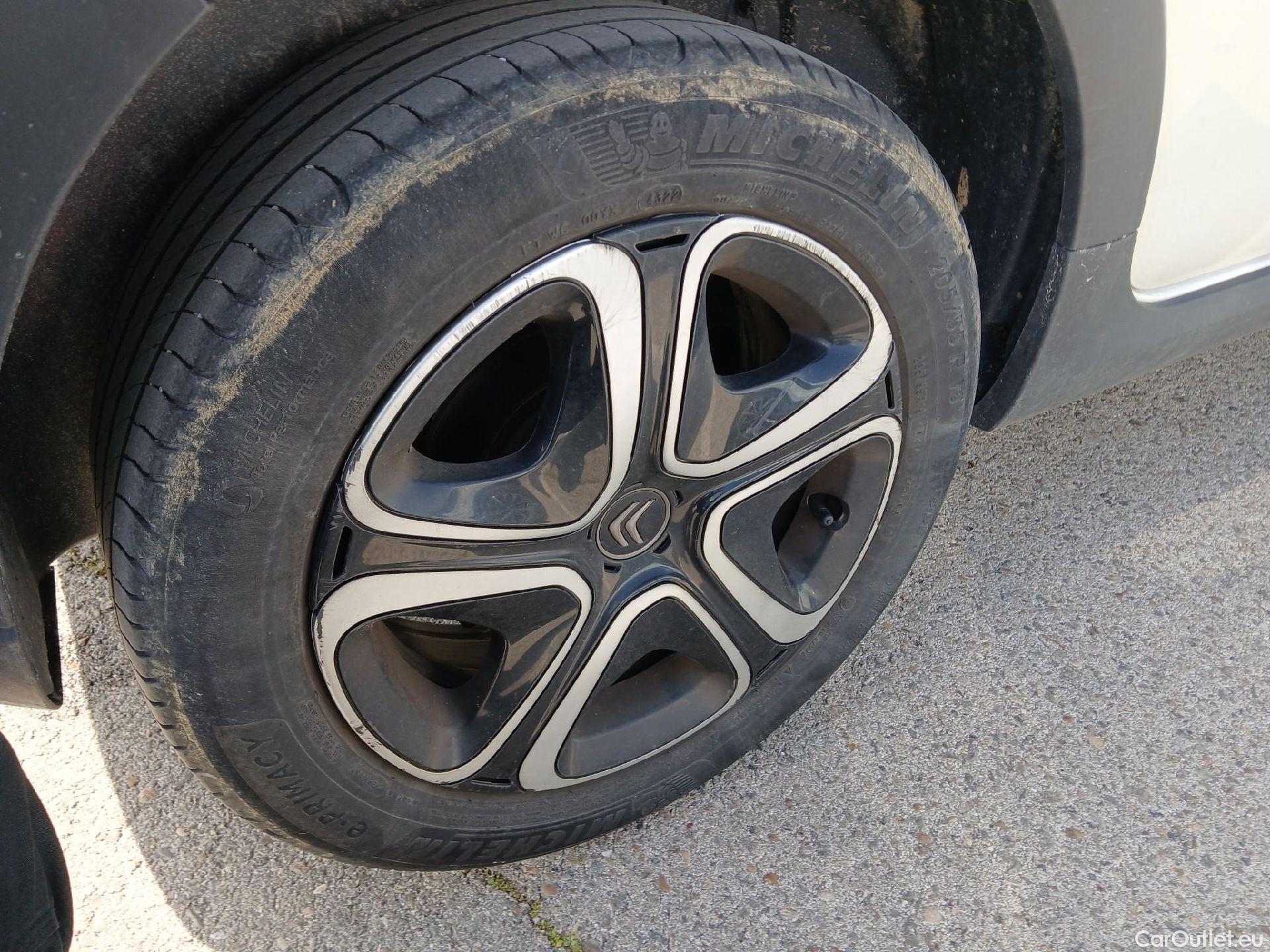  Citroen  C3 CITROEN  / 2020 / 5P / berlina con portón BlueHDi 75KW (100CV) S&S C-Series(SP) #13