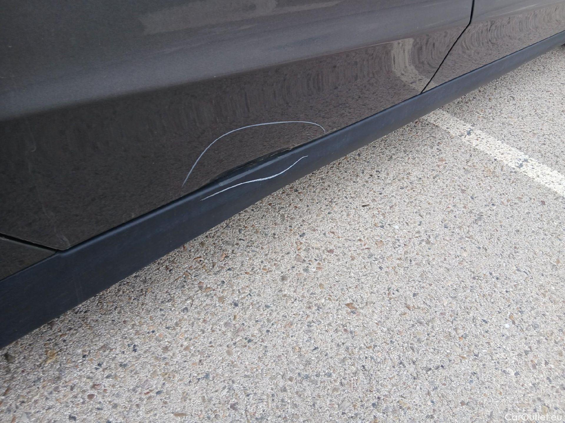  Ford  Mondeo FORD  / 2014 / 5P / familiar 2.0 TDCi 110kW Trend SportBreak #31