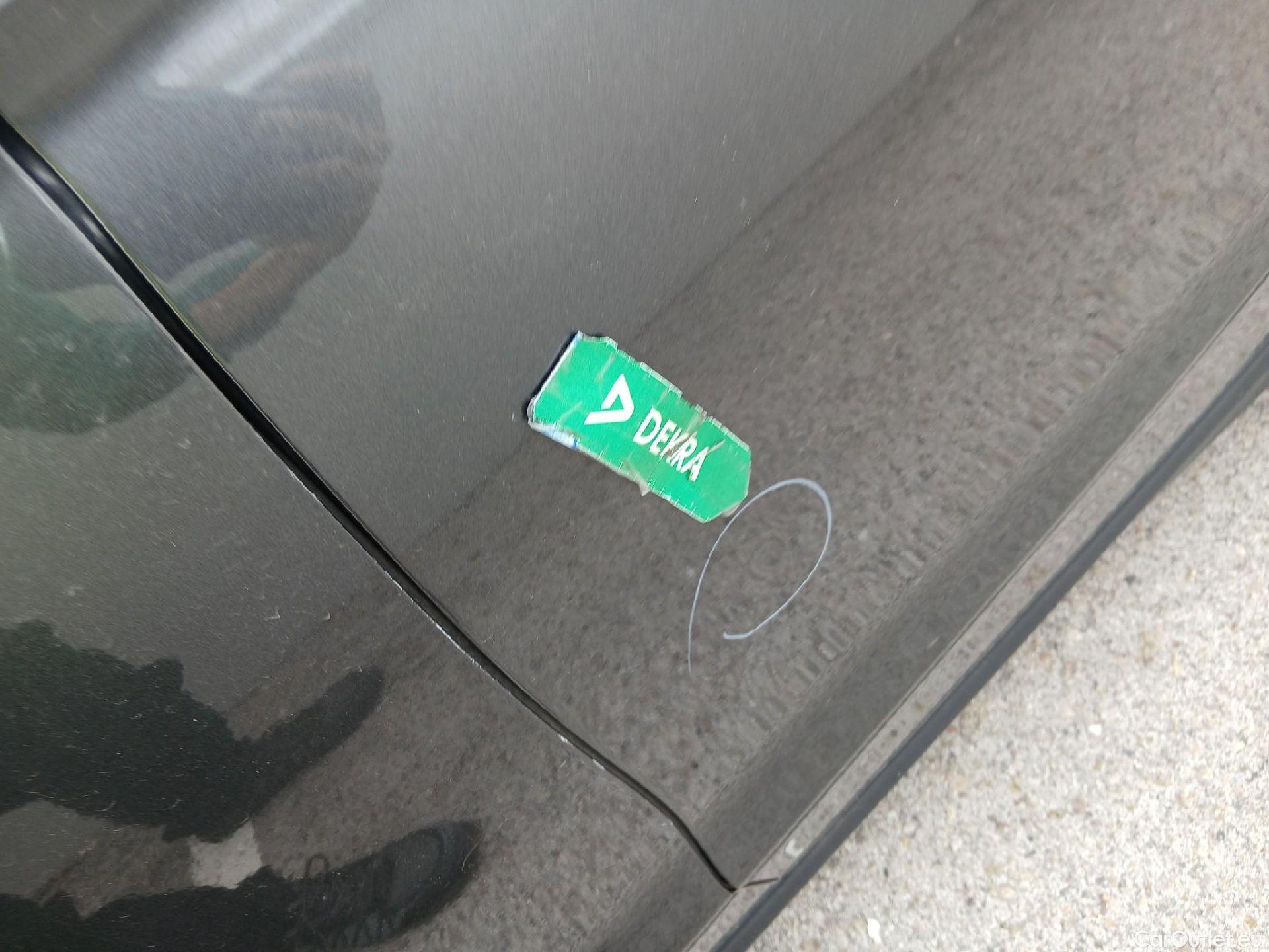  Ford  Mondeo FORD  / 2014 / 5P / familiar 2.0 TDCi 110kW Trend SportBreak #21