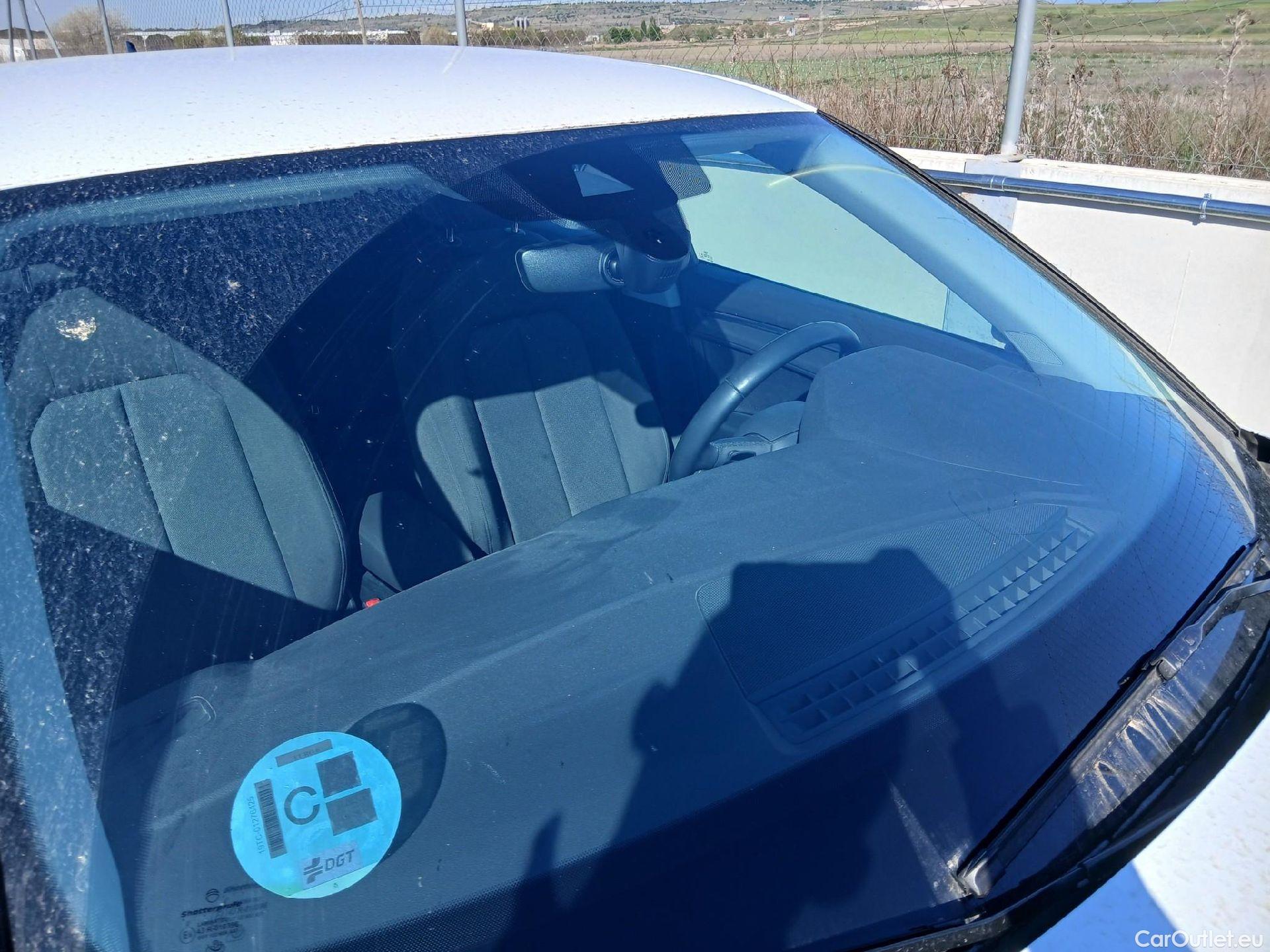  Audi  Q3 AUDI  Sportback / 2019 / 5P / todoterreno Advanced 35 TDI 110kW (150CV) S tronic (ACC) #3