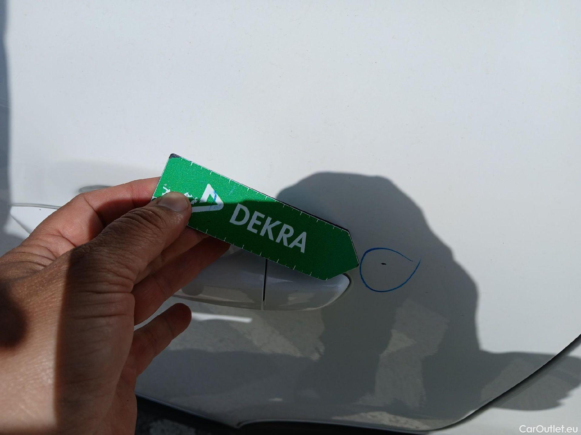  Citroen  C3 CITROEN  / 2020 / 5P / berlina con portón BlueHDi 75KW (100CV) S&S C-Series(SP) #9