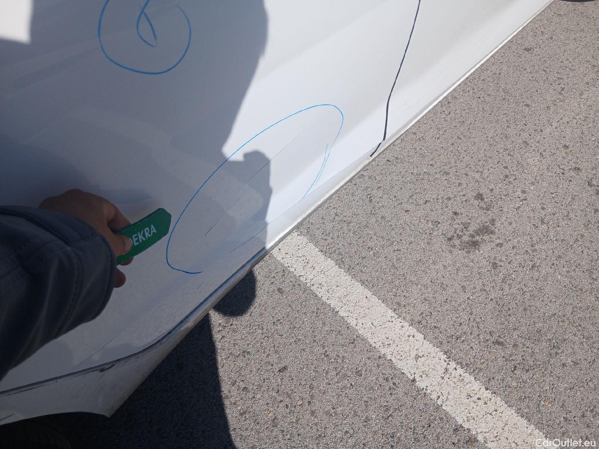  Hyundai  i20 HYUNDAI  / 2020 / 5P / berlina con portón 1.0 TGDI 74kW (100CV) 48V Essence #36