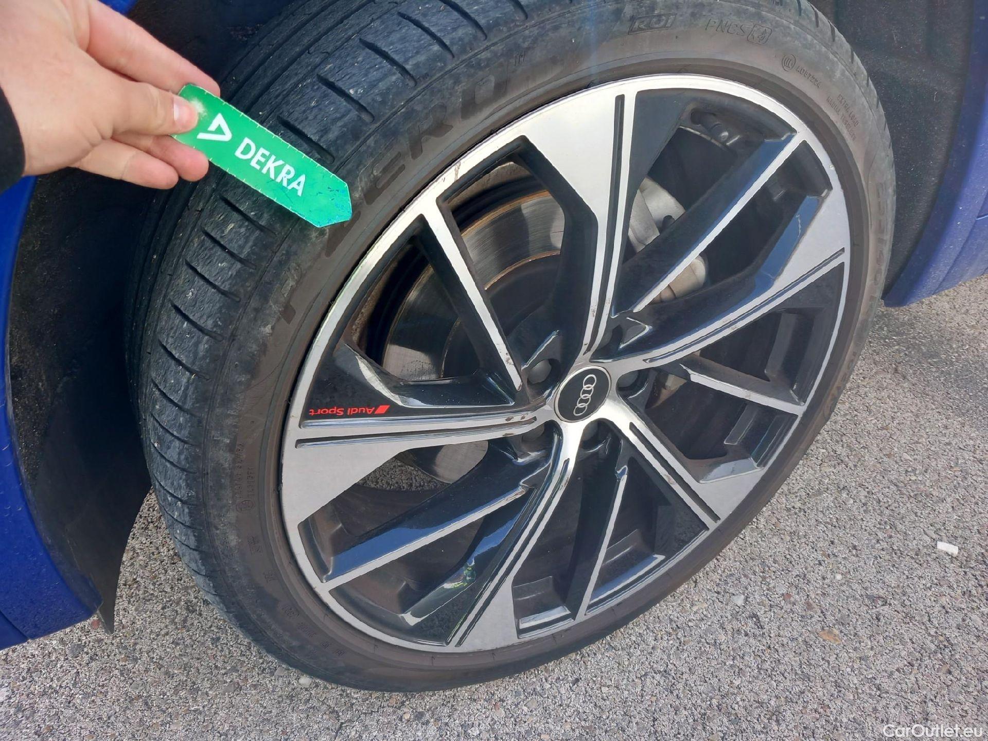  Land Rover  Discovery AUDI Q5 / 2020 / 5P / todoterreno Black line 40 TDI 150kW quattro-ultra #11