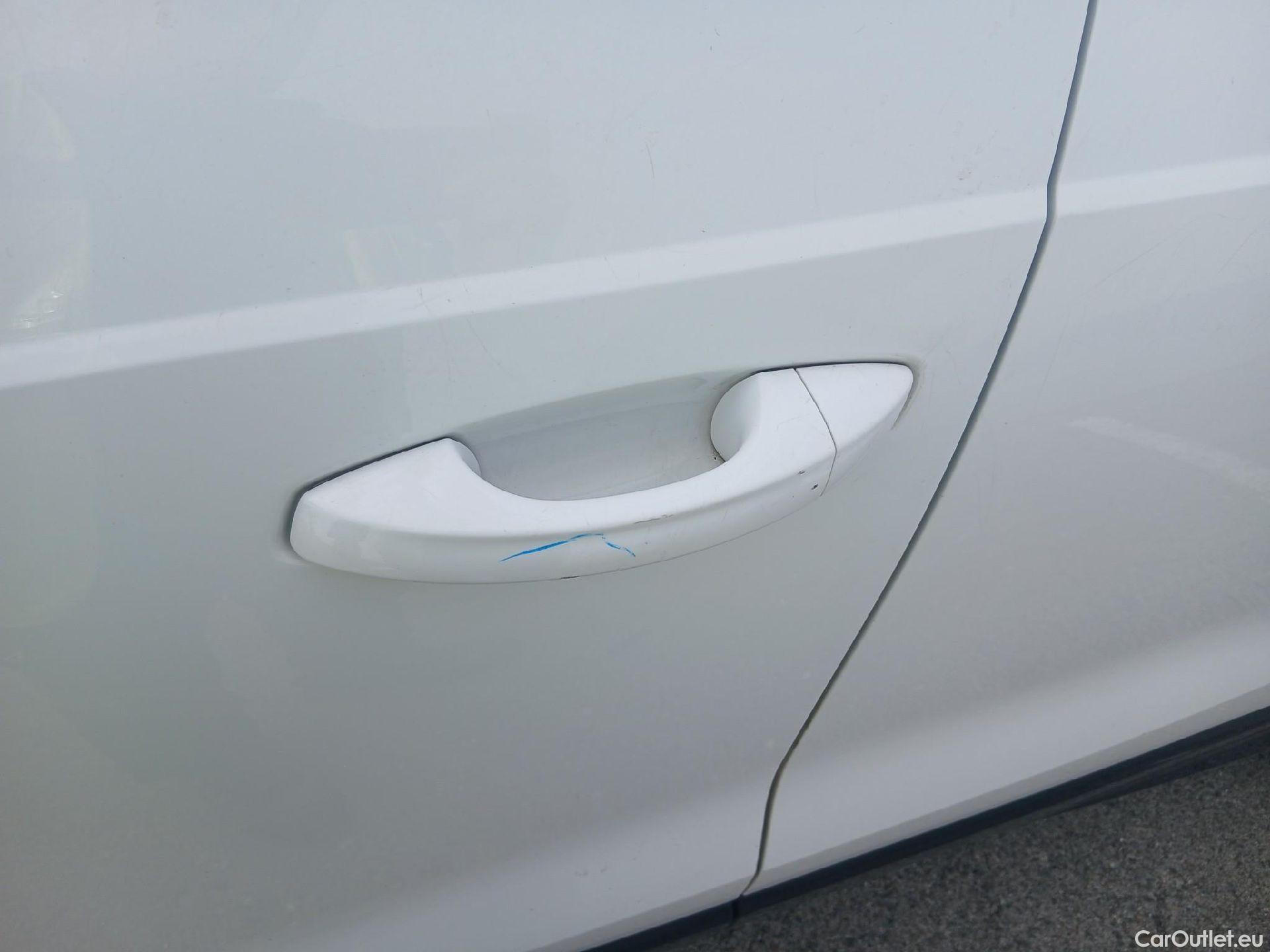  Audi  Q3 AUDI  / 2018 / 5P / todoterreno Advanced 35 TDI 110kW (150CV) S tronic (AC10) #23