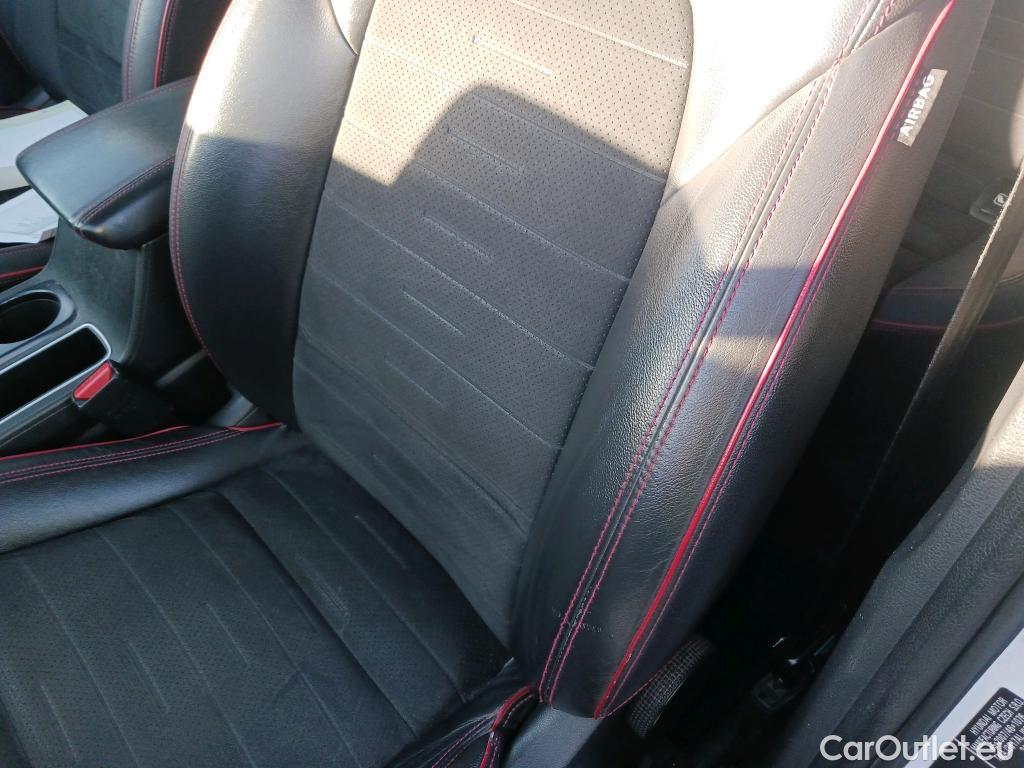  Hyundai  Tucson HYUNDAI  / 2018 / 5P / todoterreno 1.6 CRDI 100kW (136CV) 48V N-Line X 4X2 #5