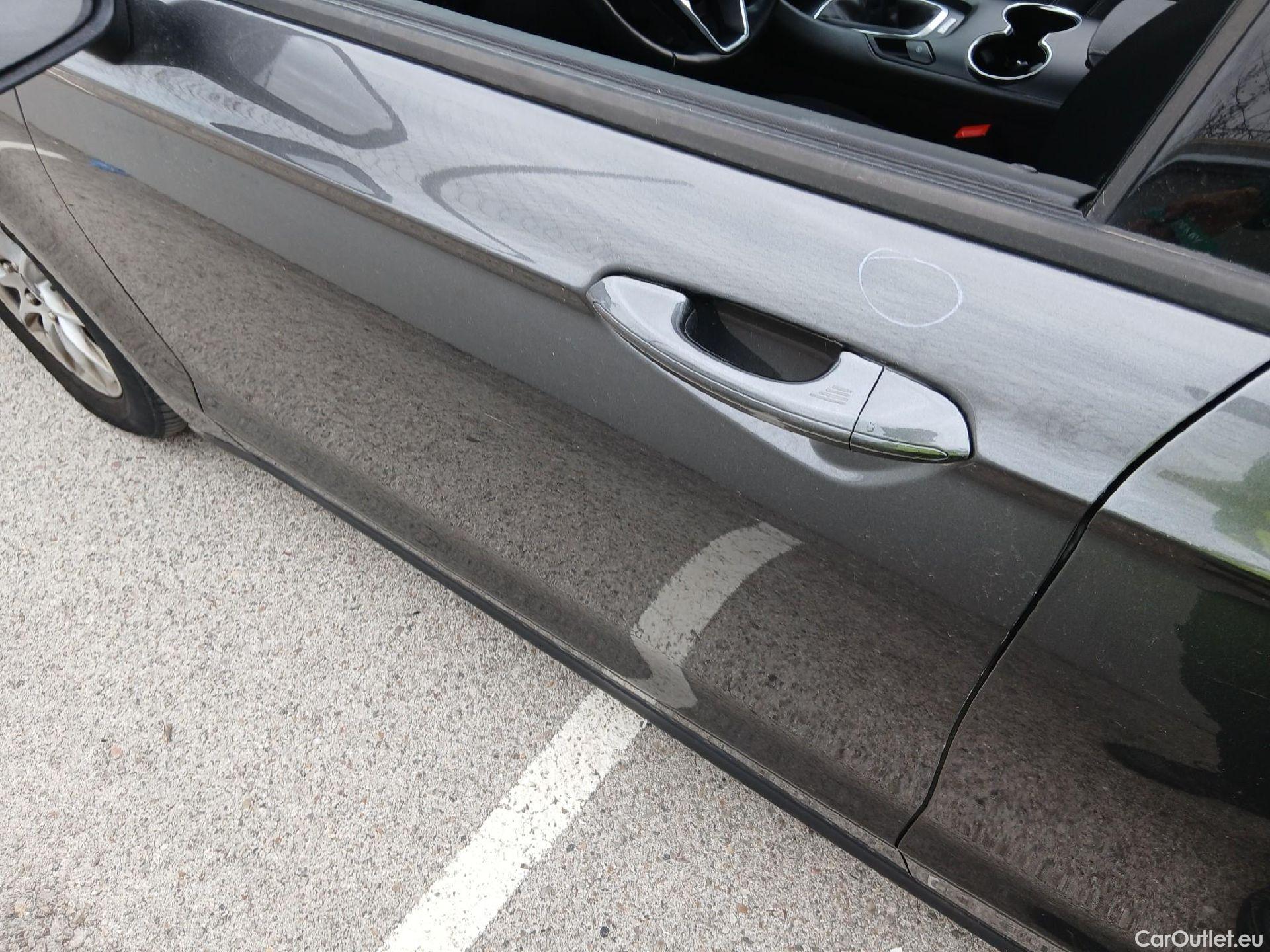  Ford  Mondeo FORD  / 2014 / 5P / familiar 2.0 TDCi 110kW Trend SportBreak #15