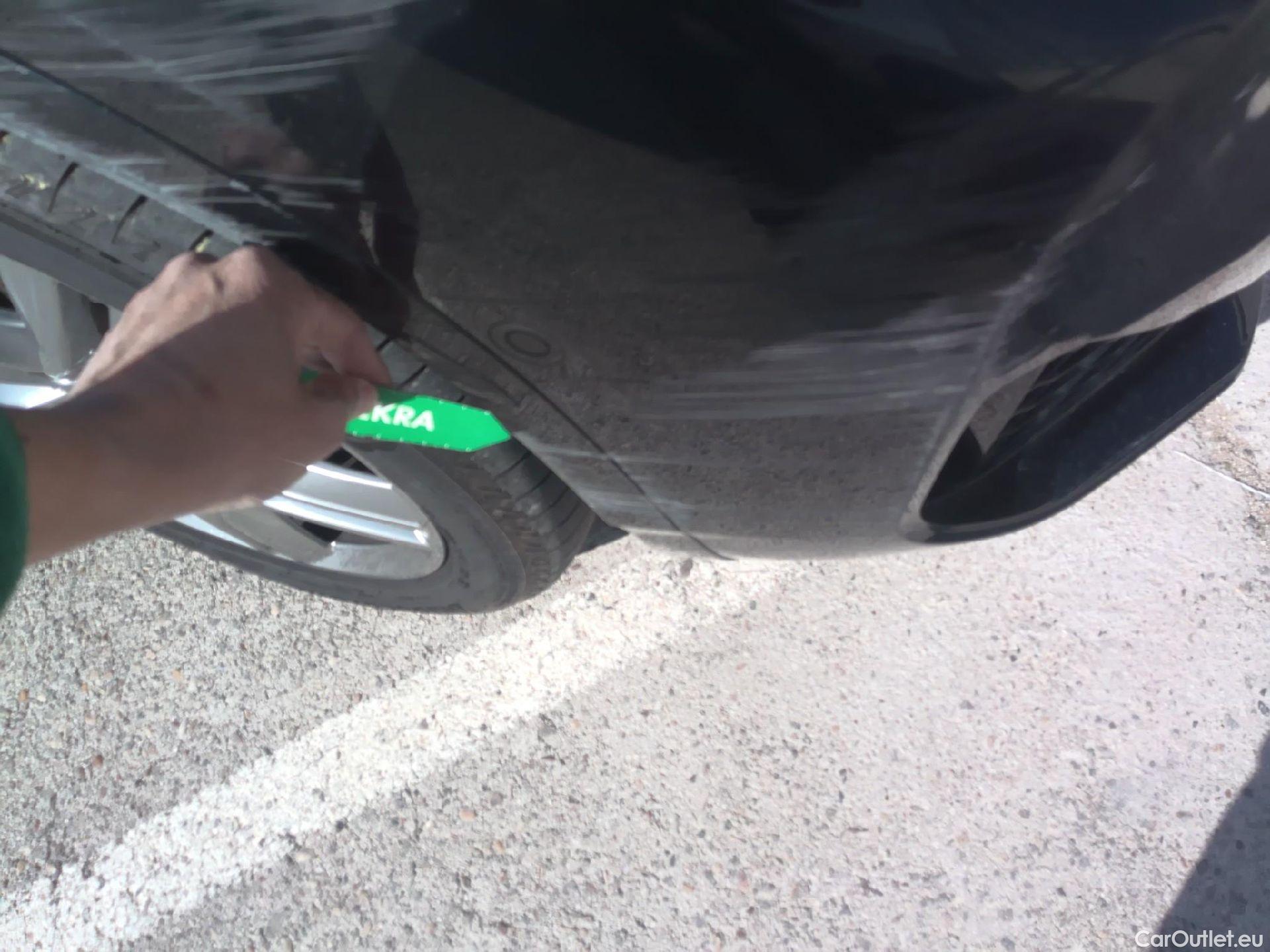  Bmw  X2 BMW  / 2017 / 5P / todoterreno sDrive18d #6