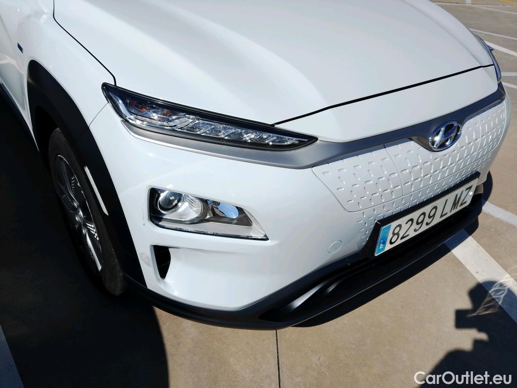  Hyundai  Konna HYUNDAI Kona / 2017 / 5P / todoterreno 150kW EV Klass 484km #16