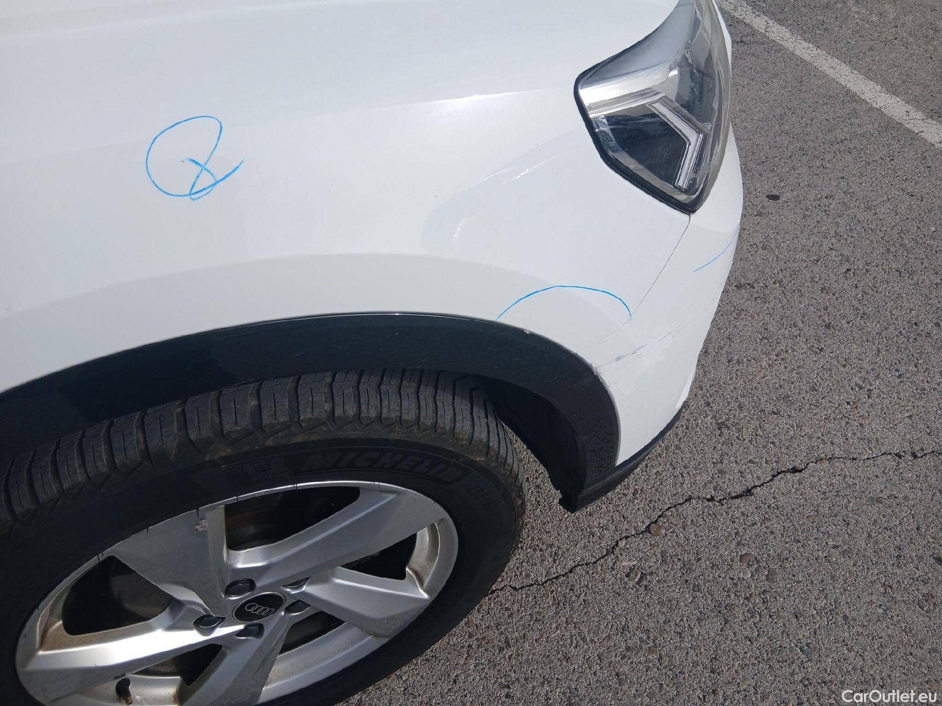  Audi  Q3 AUDI  / 2018 / 5P / todoterreno Advanced 35 TDI 110kW (150CV) S tronic (AC10) #48