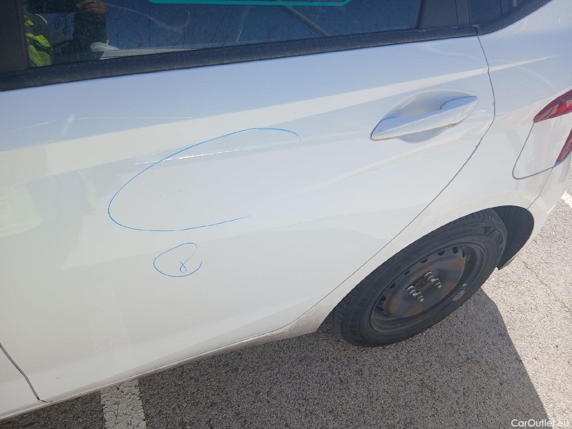  Hyundai  i20 HYUNDAI  / 2020 / 5P / berlina con portón 1.0 TGDI 74kW (100CV) 48V Essence #22