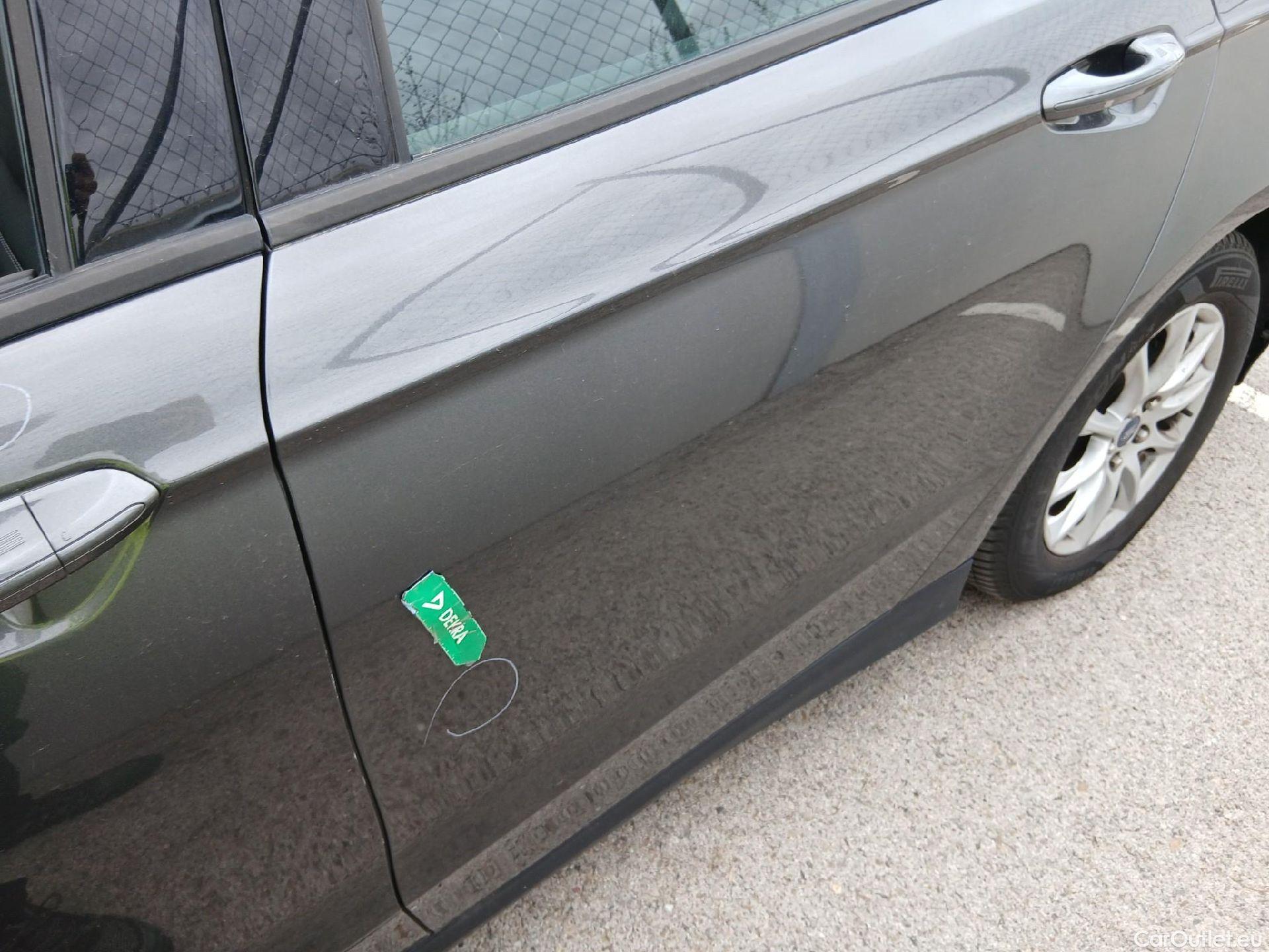  Ford  Mondeo FORD  / 2014 / 5P / familiar 2.0 TDCi 110kW Trend SportBreak #22