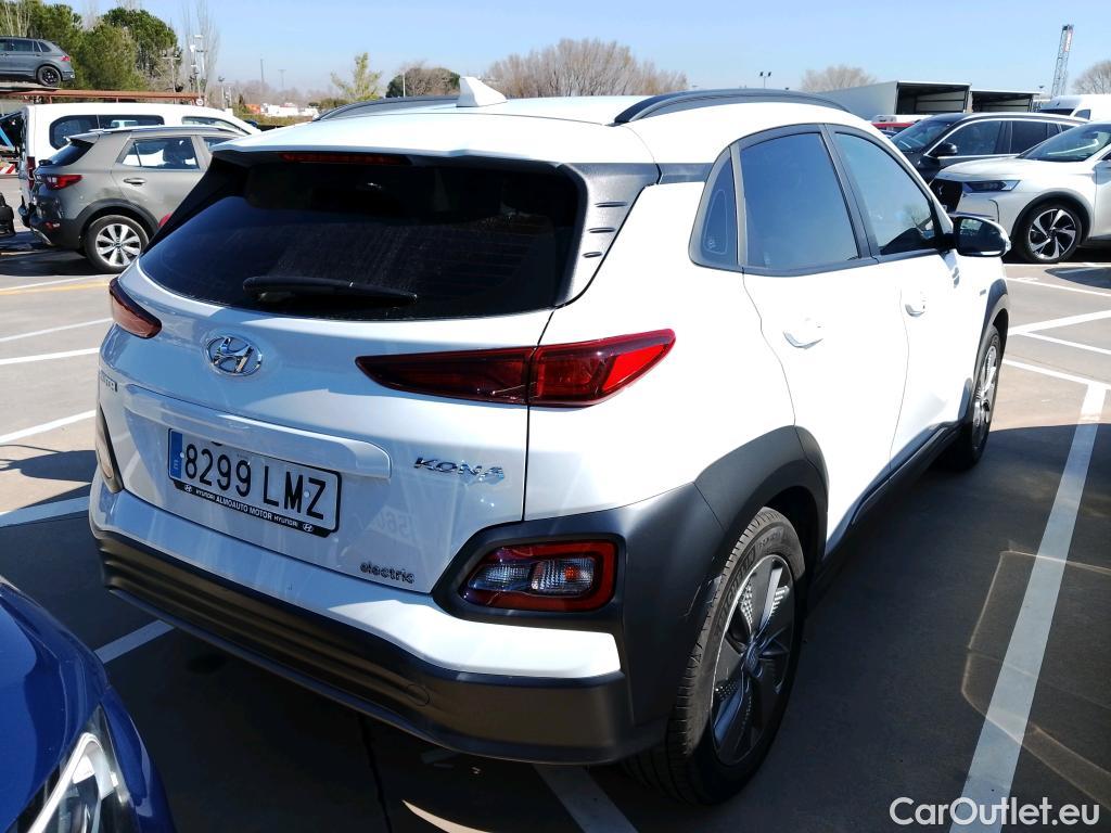  Hyundai  Konna HYUNDAI Kona / 2017 / 5P / todoterreno 150kW EV Klass 484km #18