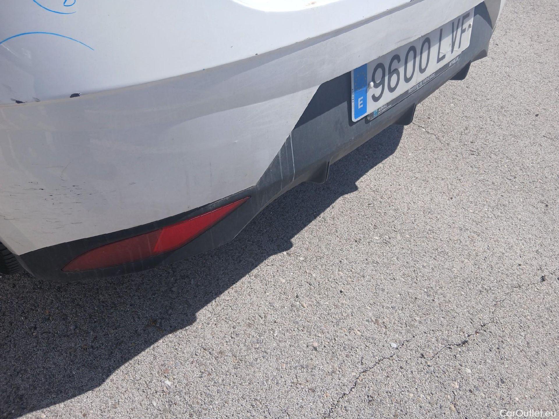  Hyundai  i20 HYUNDAI  / 2020 / 5P / berlina con portón 1.0 TGDI 74kW (100CV) 48V Essence #30