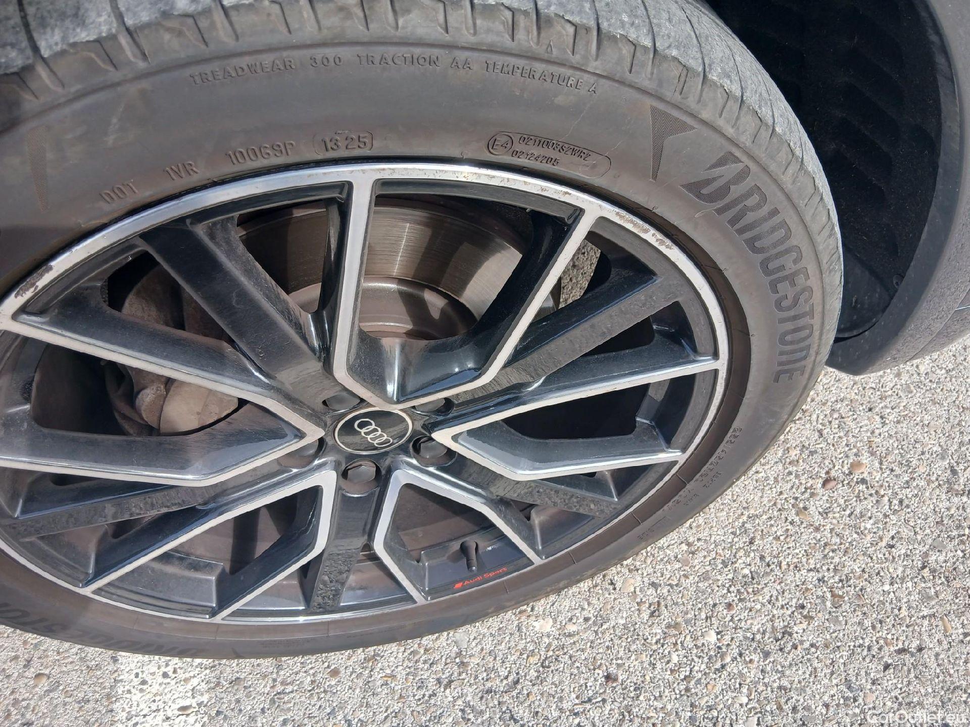  Audi  Q5 AUDI  / 2020 / 5P / todoterreno Black line 35 TDI 120kW S tronic #27