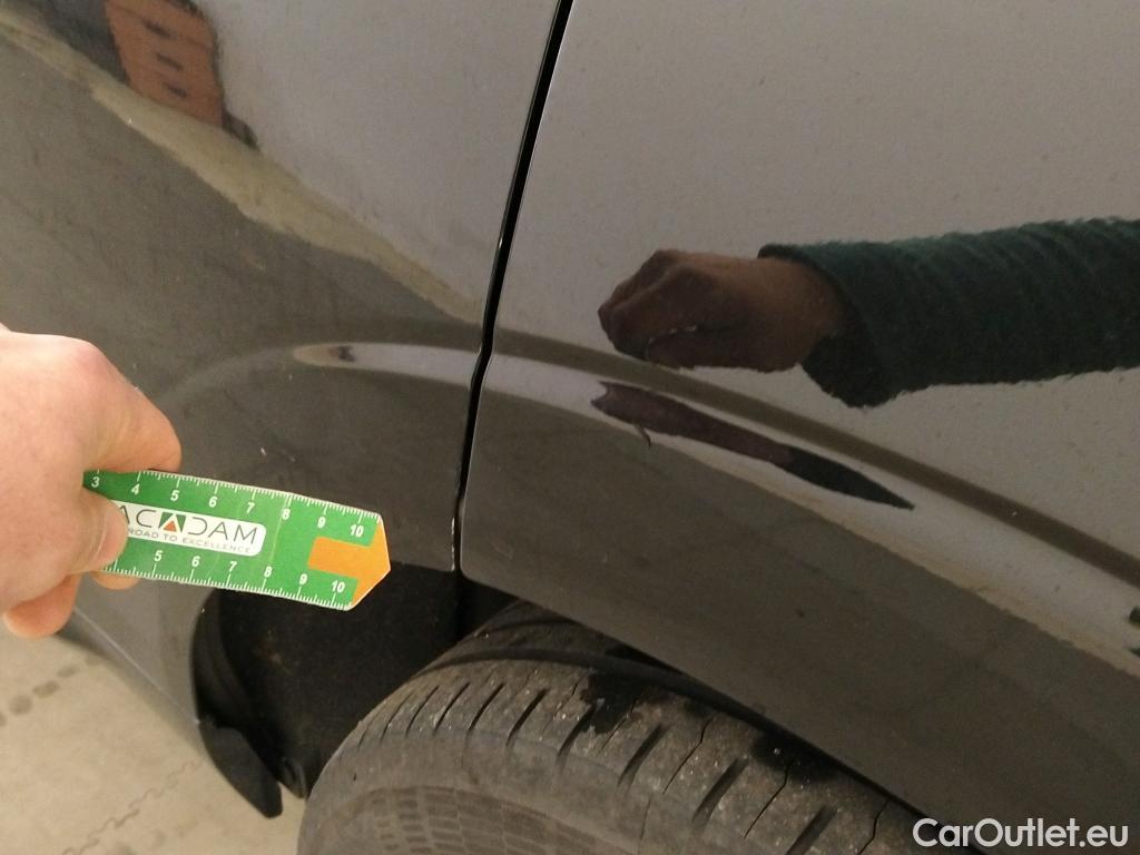  Volvo  XC60 VOLVO  / 2017 / 5P / todoterreno 2.0 B4 D AWD Plus Bright Auto #17