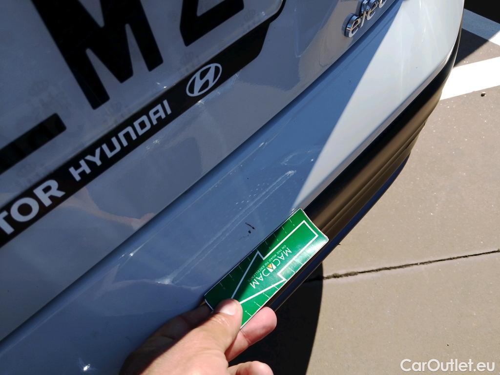  Hyundai  Konna HYUNDAI Kona / 2017 / 5P / todoterreno 150kW EV Klass 484km #23