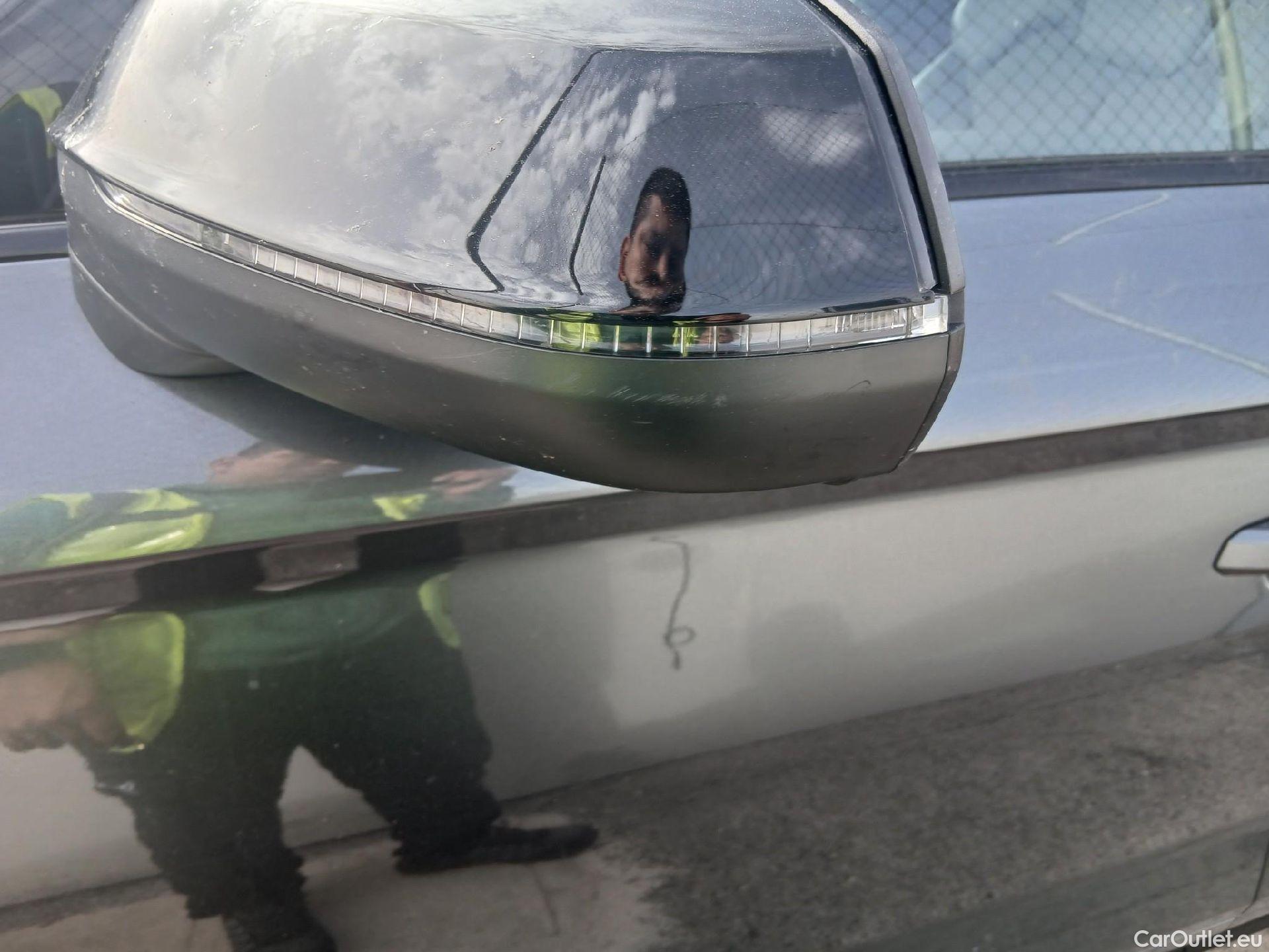  Audi  Q5 AUDI  / 2020 / 5P / todoterreno Black line 35 TDI 120kW S tronic #12