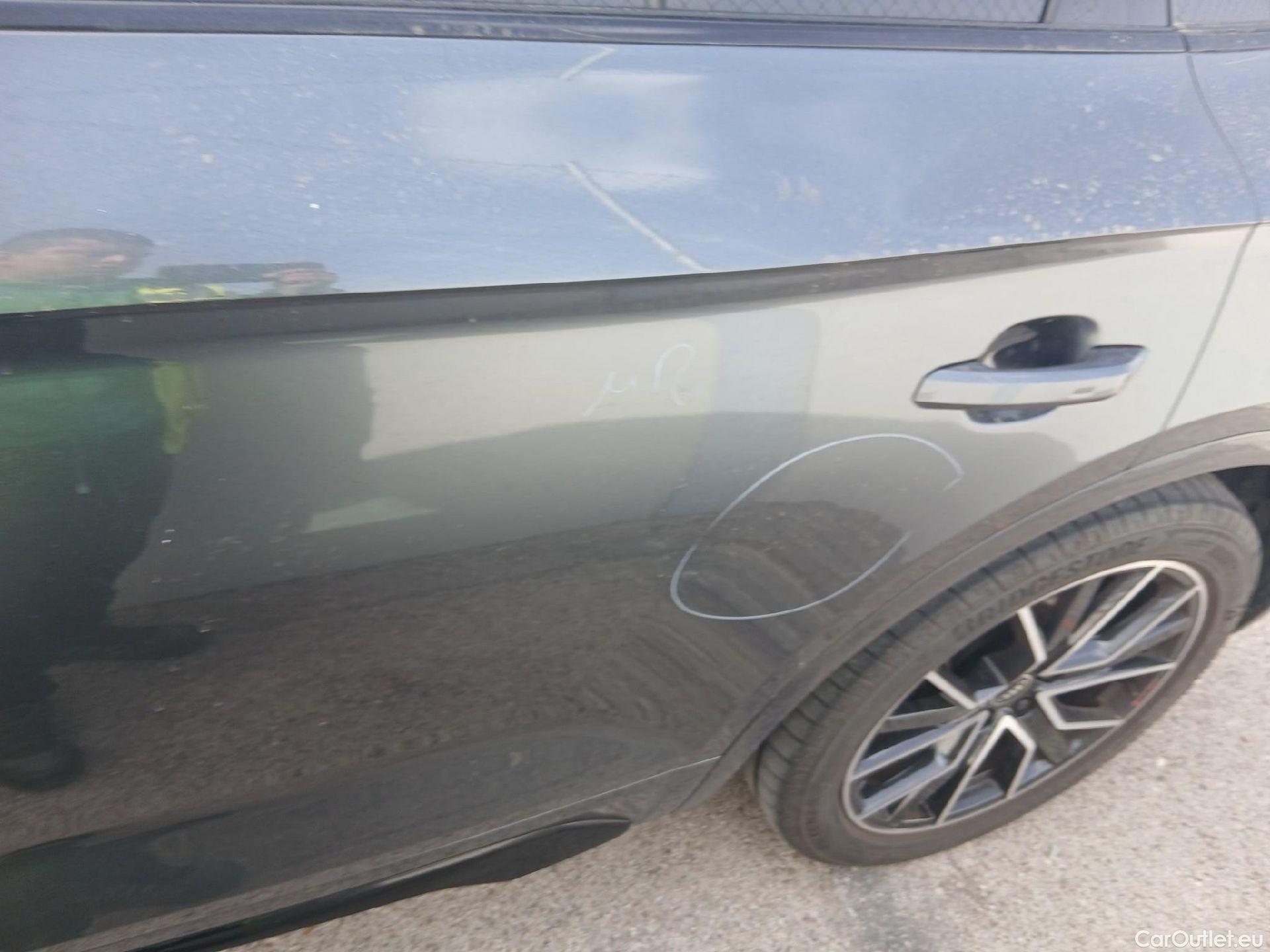  Audi  Q5 AUDI  / 2020 / 5P / todoterreno Black line 35 TDI 120kW S tronic #14