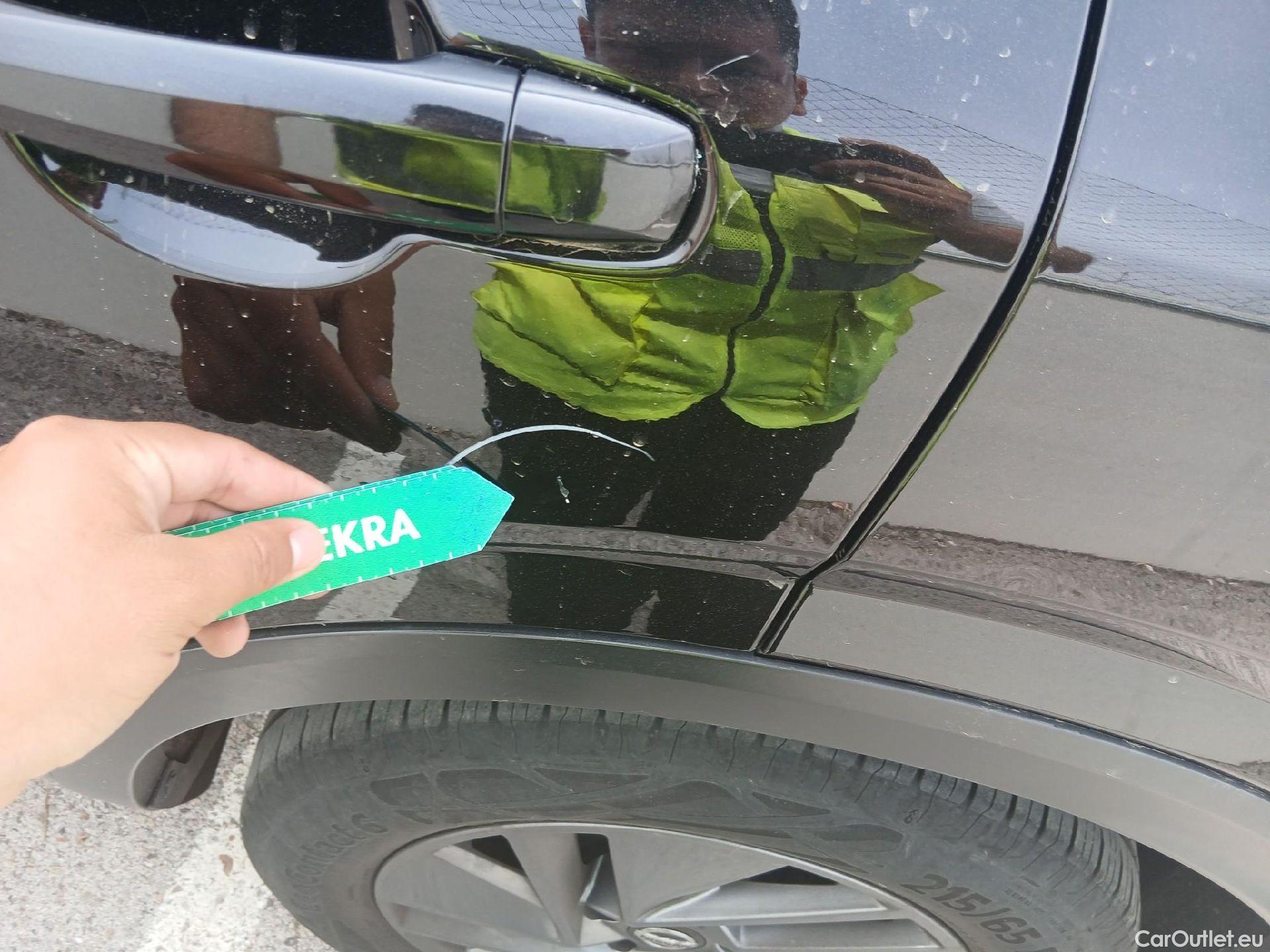  Nissan  Qashqai NISSAN  / 2021 / 5P / todoterreno DIG-T 103kW (140CV) mHEV 4x2 Acenta #23