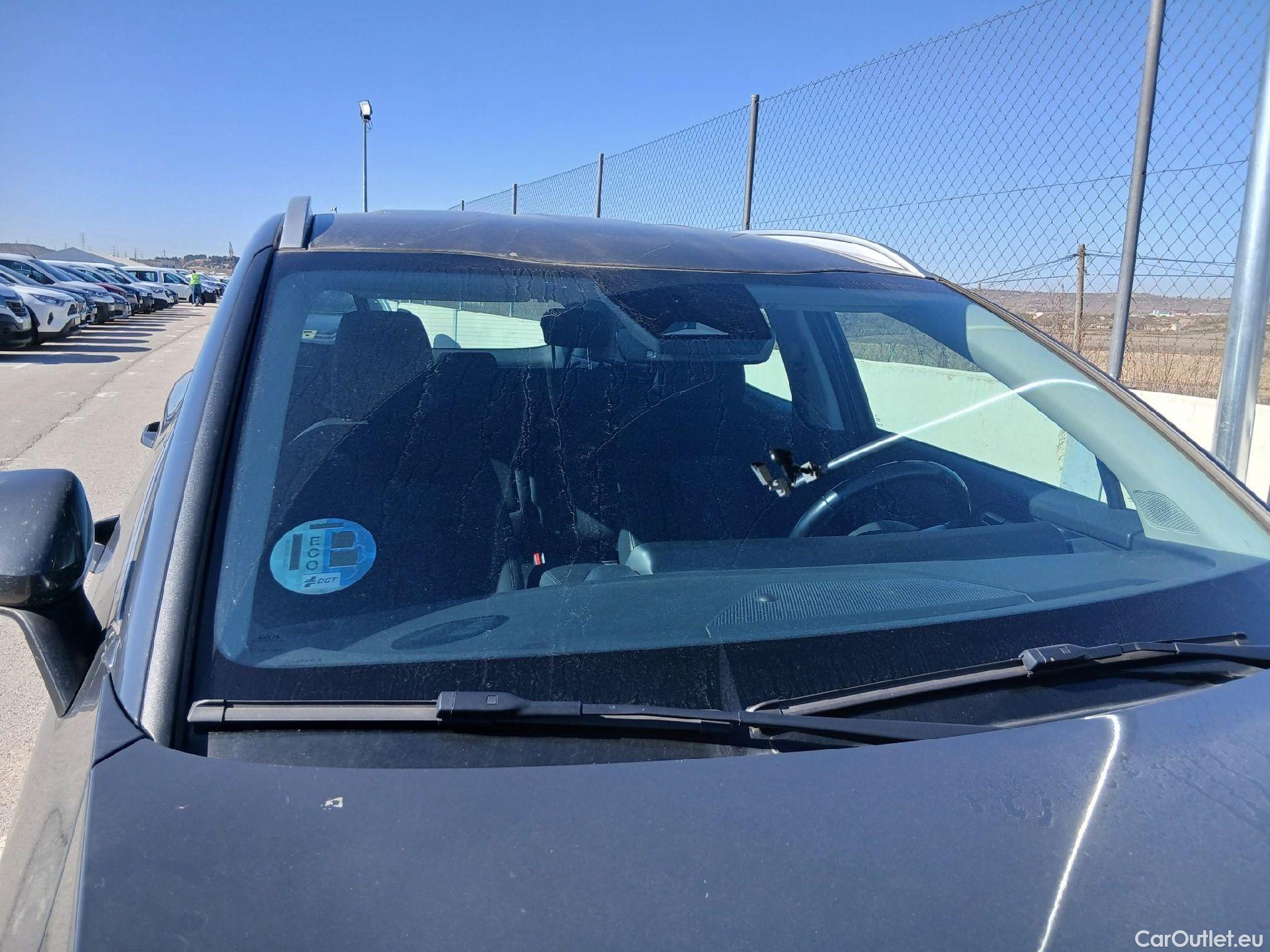  KIA  Sportage KIA  / 2022 / 5P / todoterreno 1.6 T-GDi HEV 171kW (230CV) Drive 4X2 #8