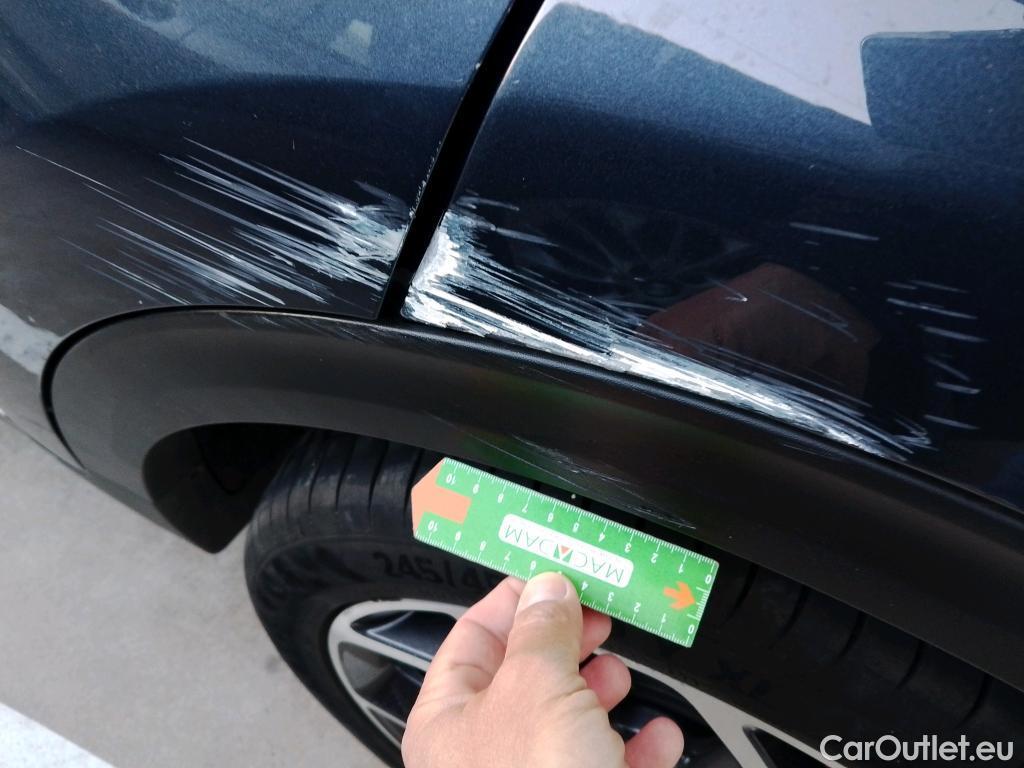  KIA  Sportage KIA  / 2018 / 5P / todoterreno 1.6 CRDi 100kW GT Line Essential DCT 4x2 #52