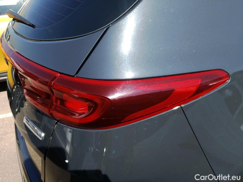  KIA  Sportage KIA  / 2018 / 5P / todoterreno 1.6 MHEV Business DCT 100kW (136CV) 4X2 #1