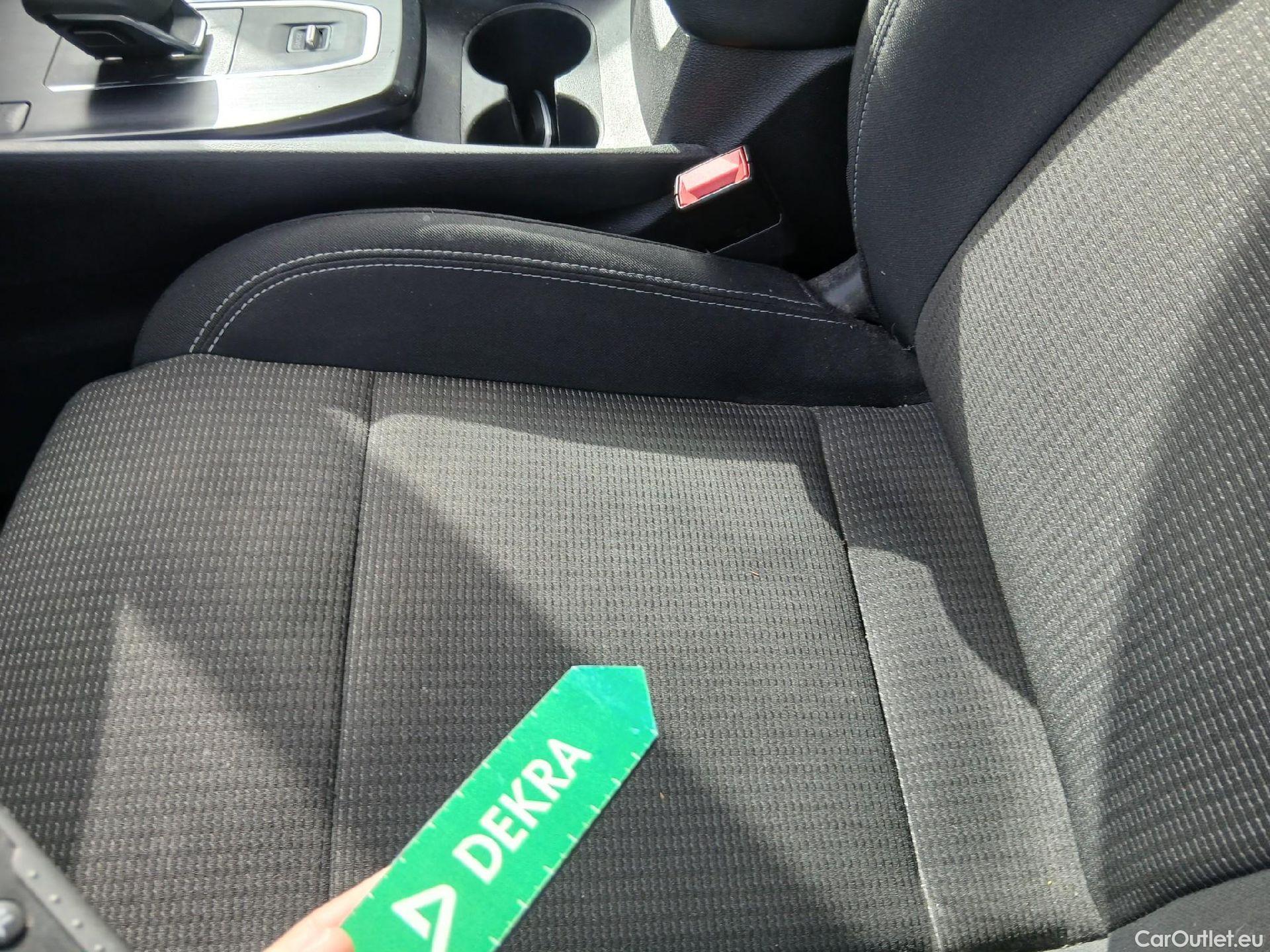  Nissan  Qashqai NISSAN  / 2021 / 5P / todoterreno DIG-T 116kW (158CV) mHEV Xtronic Acenta (AC8) #23