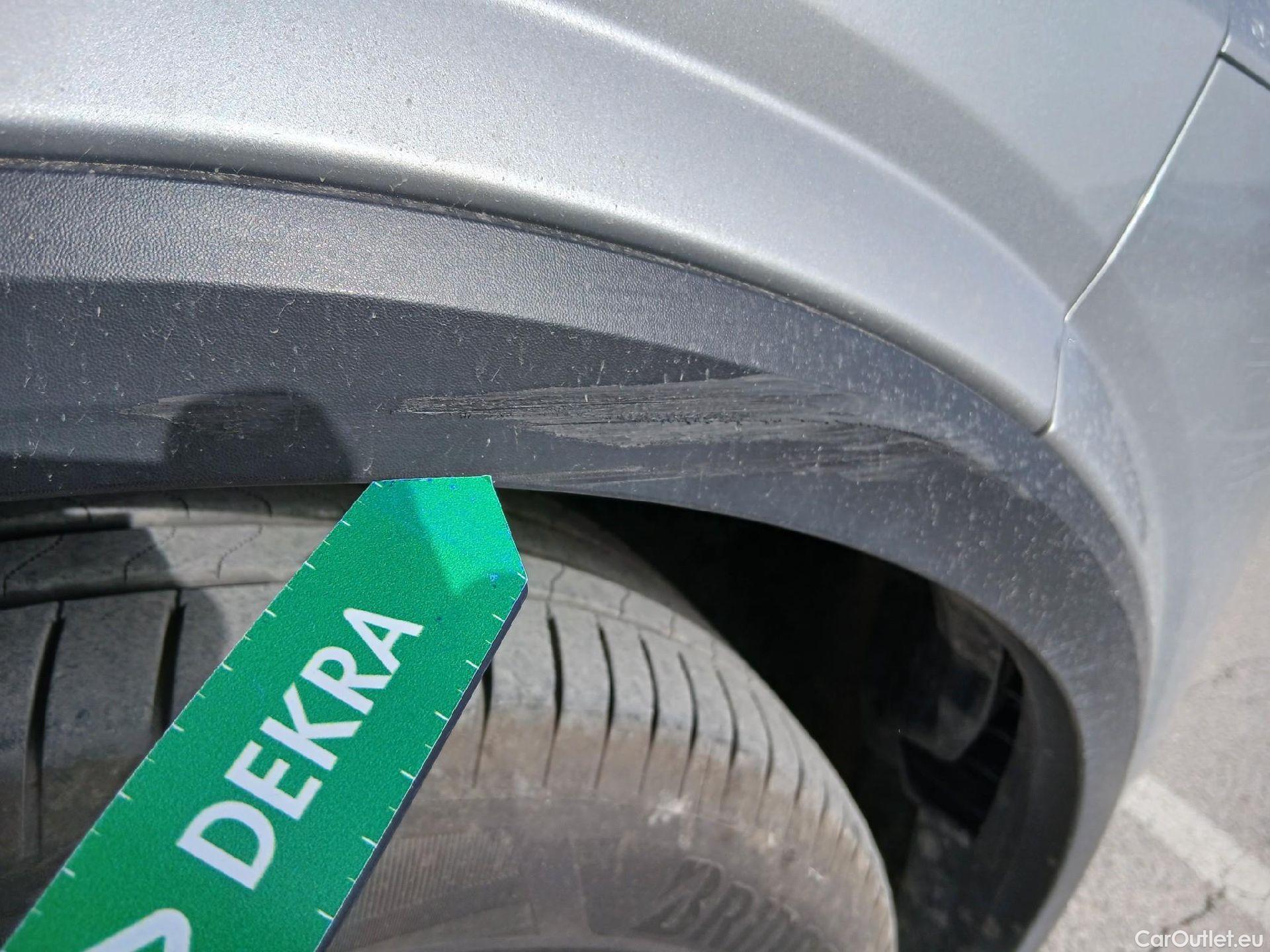  Nissan  Qashqai NISSAN  / 2021 / 5P / todoterreno DIG-T 116kW (158CV) mHEV Xtronic Acenta (AC8) #64