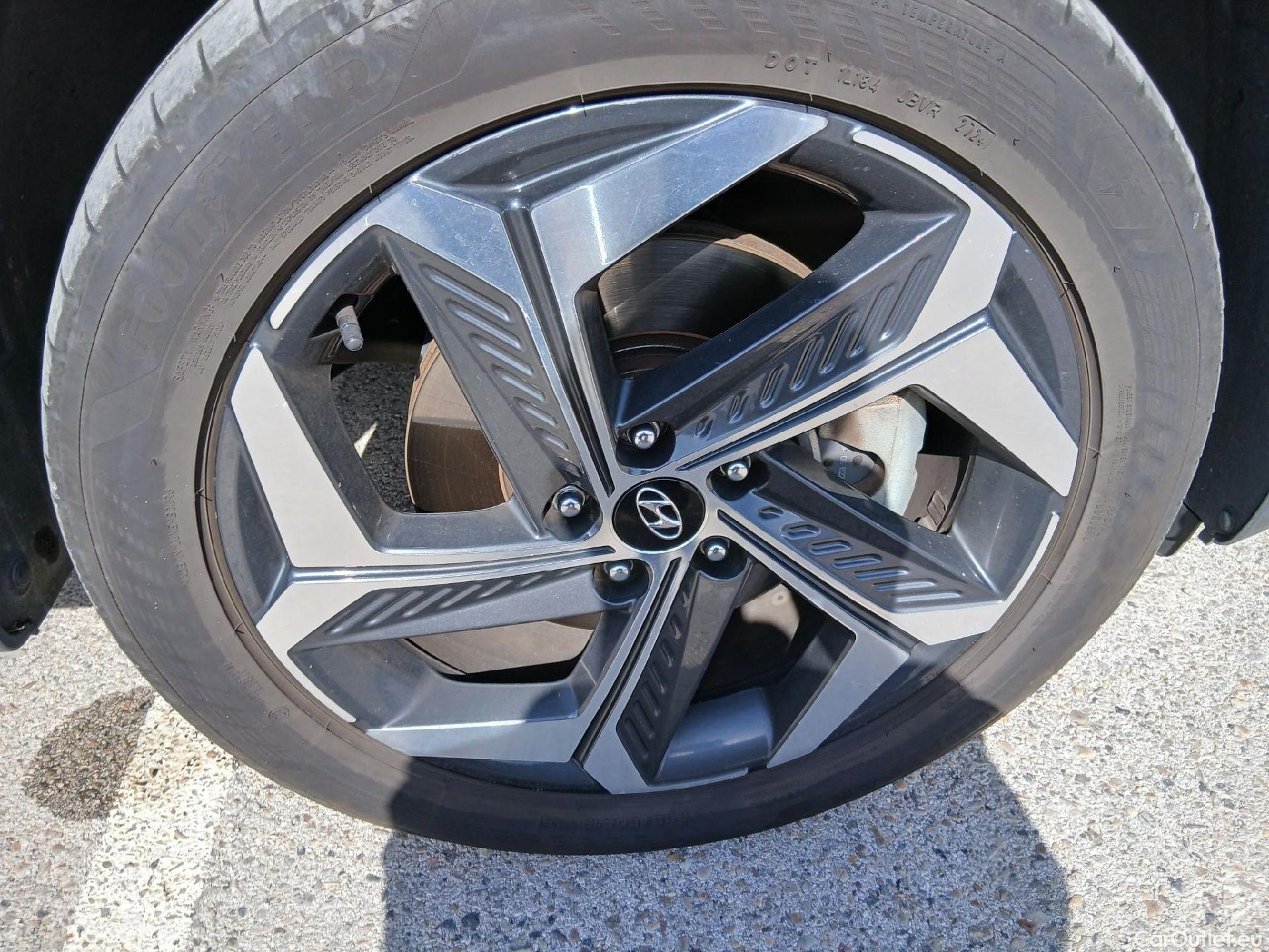  Hyundai  Tucson HYUNDAI  / 2020 / 5P / todoterreno 1.6 TGDI PHEV 195kW Tecno Sky Auto 4x4 #45