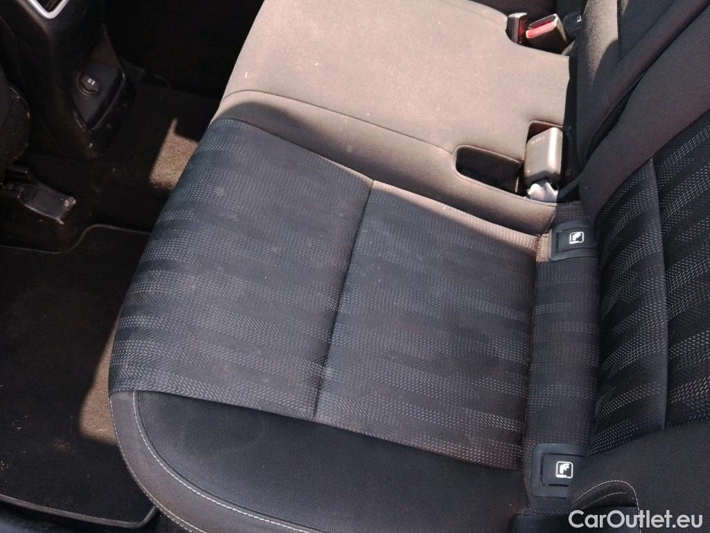  KIA  Sportage KIA  / 2018 / 5P / todoterreno 1.6 MHEV Business DCT 100kW (136CV) 4X2 #17