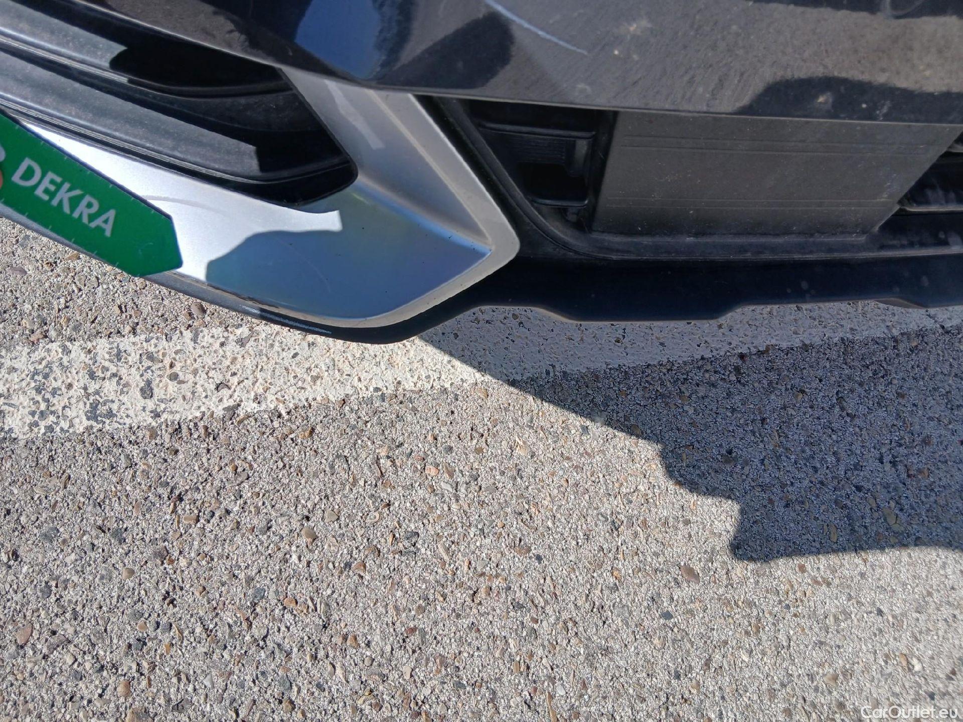  KIA  Sportage KIA  / 2022 / 5P / todoterreno 1.6 T-GDi HEV 171kW (230CV) Drive 4X2 #11